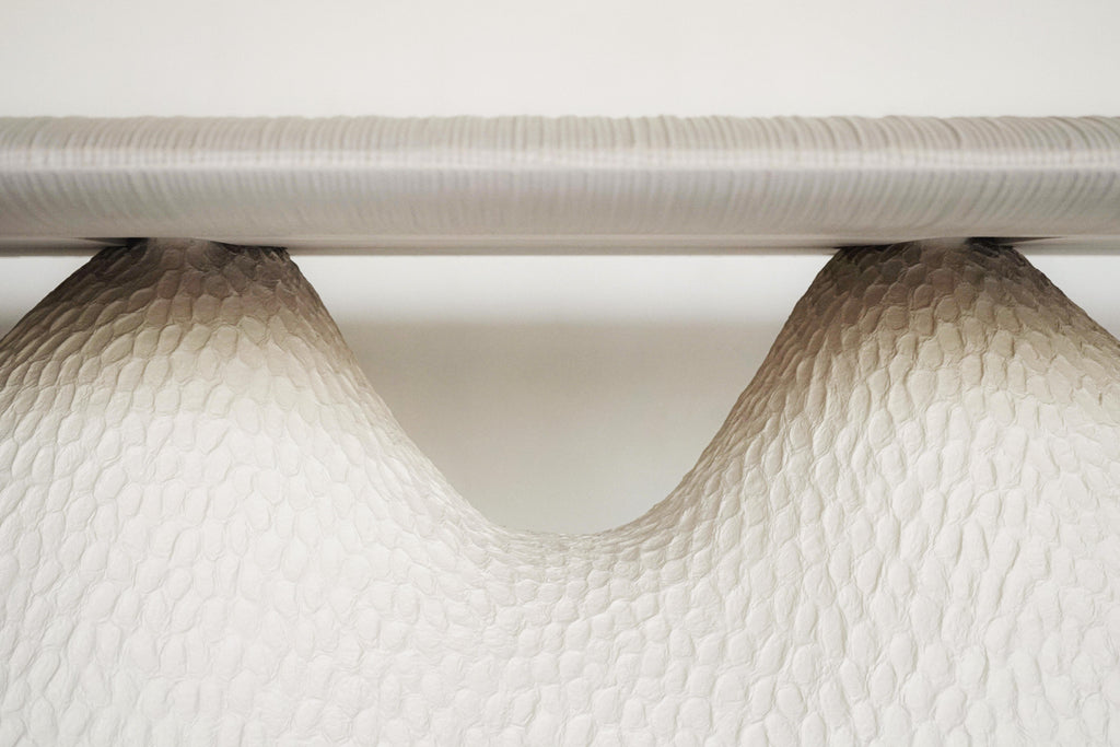 https://a.1stdibscdn.com/grun-table-big-for-sale-picture-4/f_102572/f_432955121738075266255/DSC05272_master.jpeg