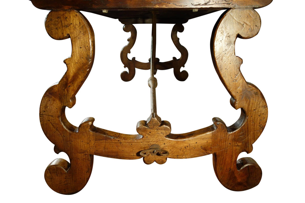 https://a.1stdibscdn.com/17th-century-style-italian-refectory-old-walnut-table-forged-iron-custom-size-for-sale-picture-7/f_12292/f_297623821658957569879/DSC05293_master.JPG