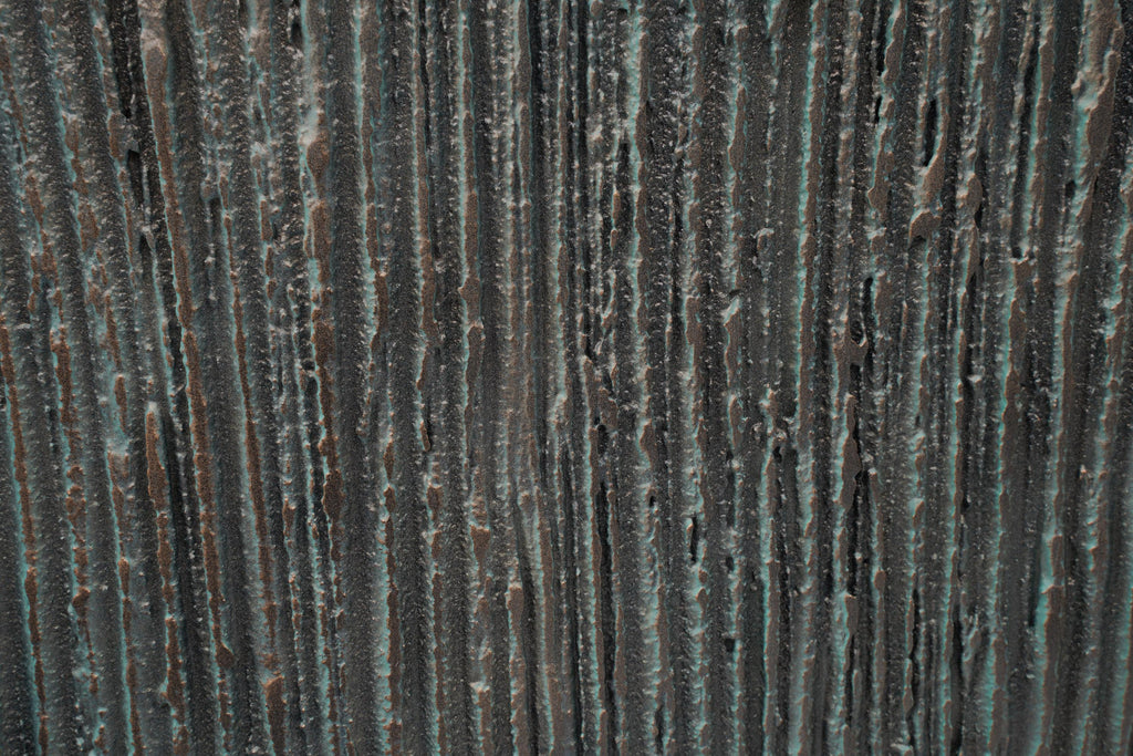 https://a.1stdibscdn.com/collectible-artist-pair-of-coffee-tables-in-bronze-ribbed-texture-mirrored-top-for-sale-picture-8/f_27693/f_479004521765222609430/DSC05898_master.jpg