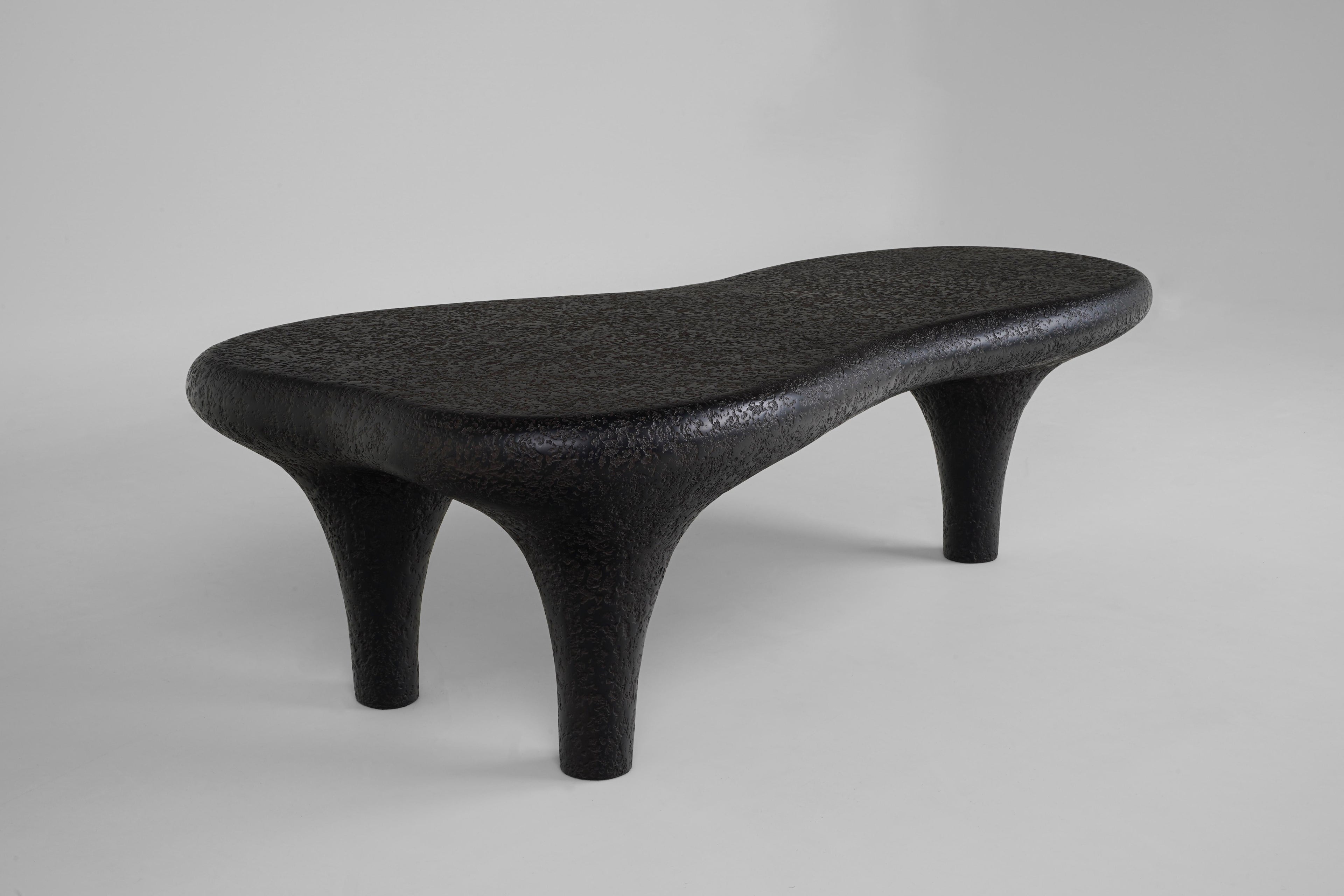 https://a.1stdibscdn.com/amorphous-hand-sculpted-coffee-table-in-volcanic-ivory-finish-for-sale-picture-4/f_27693/f_455283121750361083029/DSC06261_master.JPG
