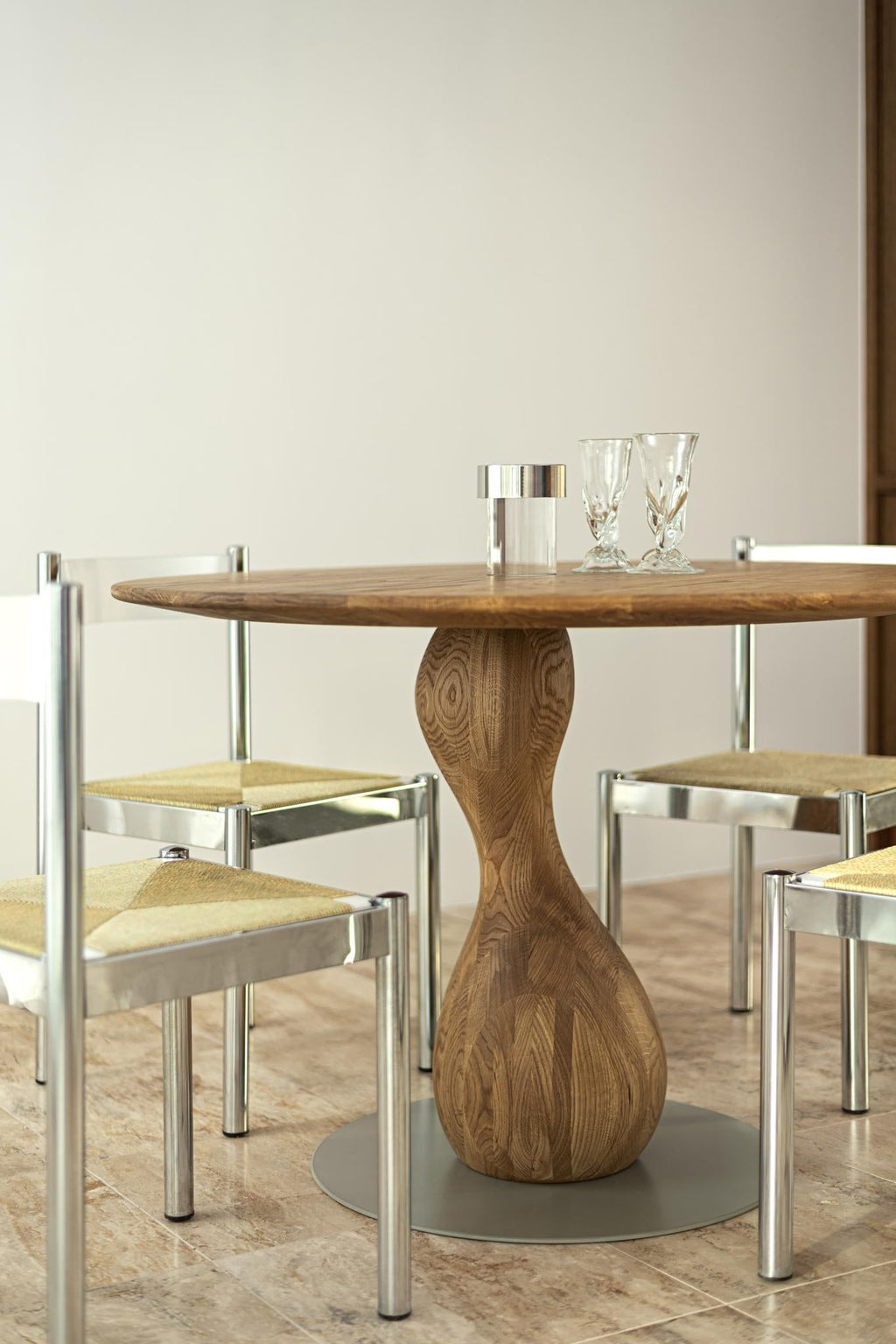 https://a.1stdibscdn.com/peanut-shaped-leg-natual-oak-dining-table-for-sale-picture-4/f_99362/f_408749721722505443227/_DSC0633_master.jpg