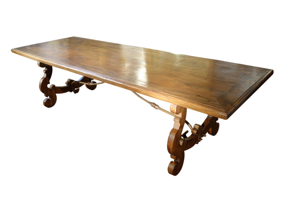 https://a.1stdibscdn.com/17th-century-style-italian-lira-old-walnut-refectory-table-framed-edge-custom-for-sale-picture-2/f_12292/f_297625121658958165092/DSC07015_master.JPG