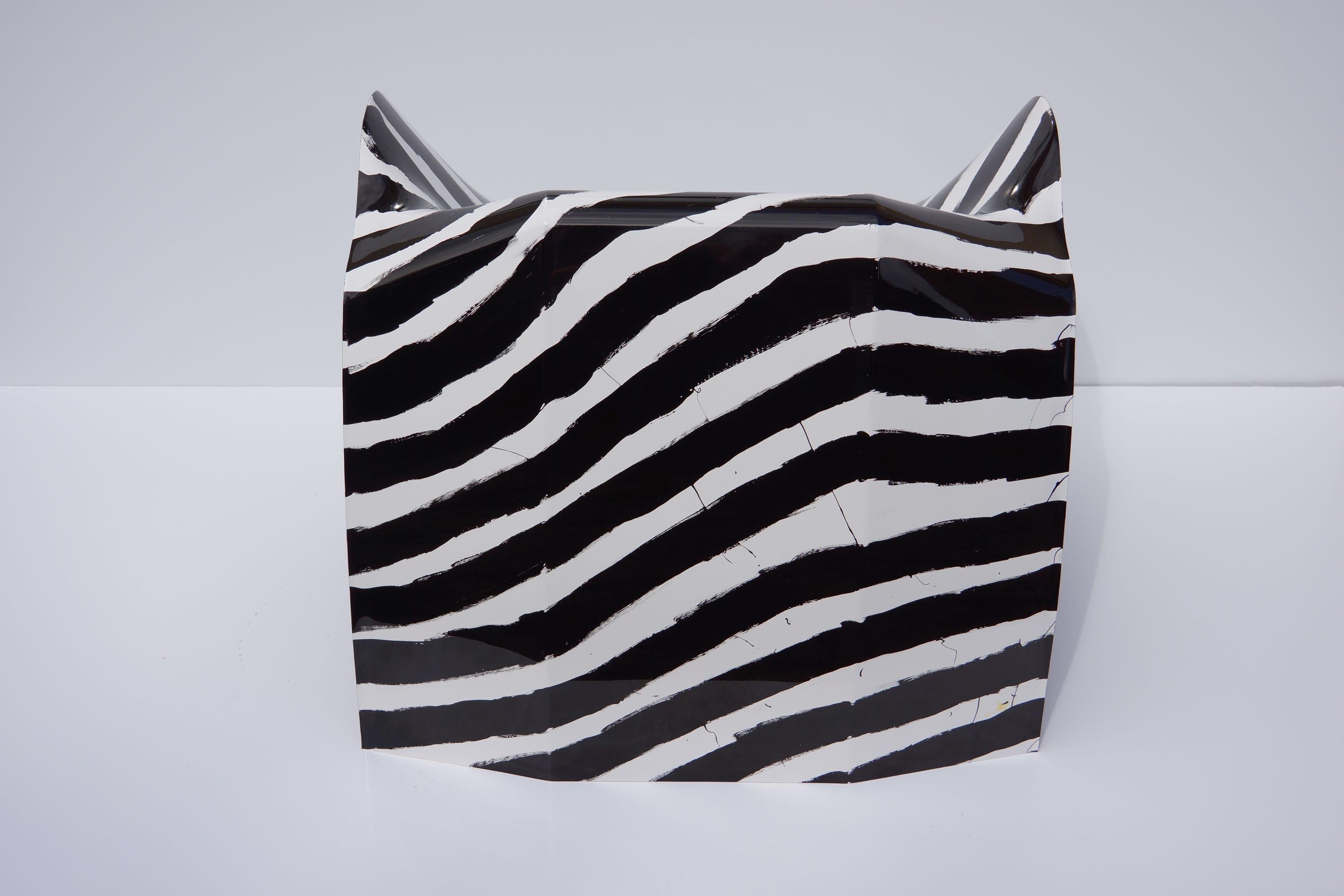 https://a.1stdibscdn.com/organic-loop-stripes-chair-in-hand-painted-fiberglass-composite-by-julian-mayor-for-sale-picture-8/f_12192/f_459148421752773861206/DSC07803_master.jpg