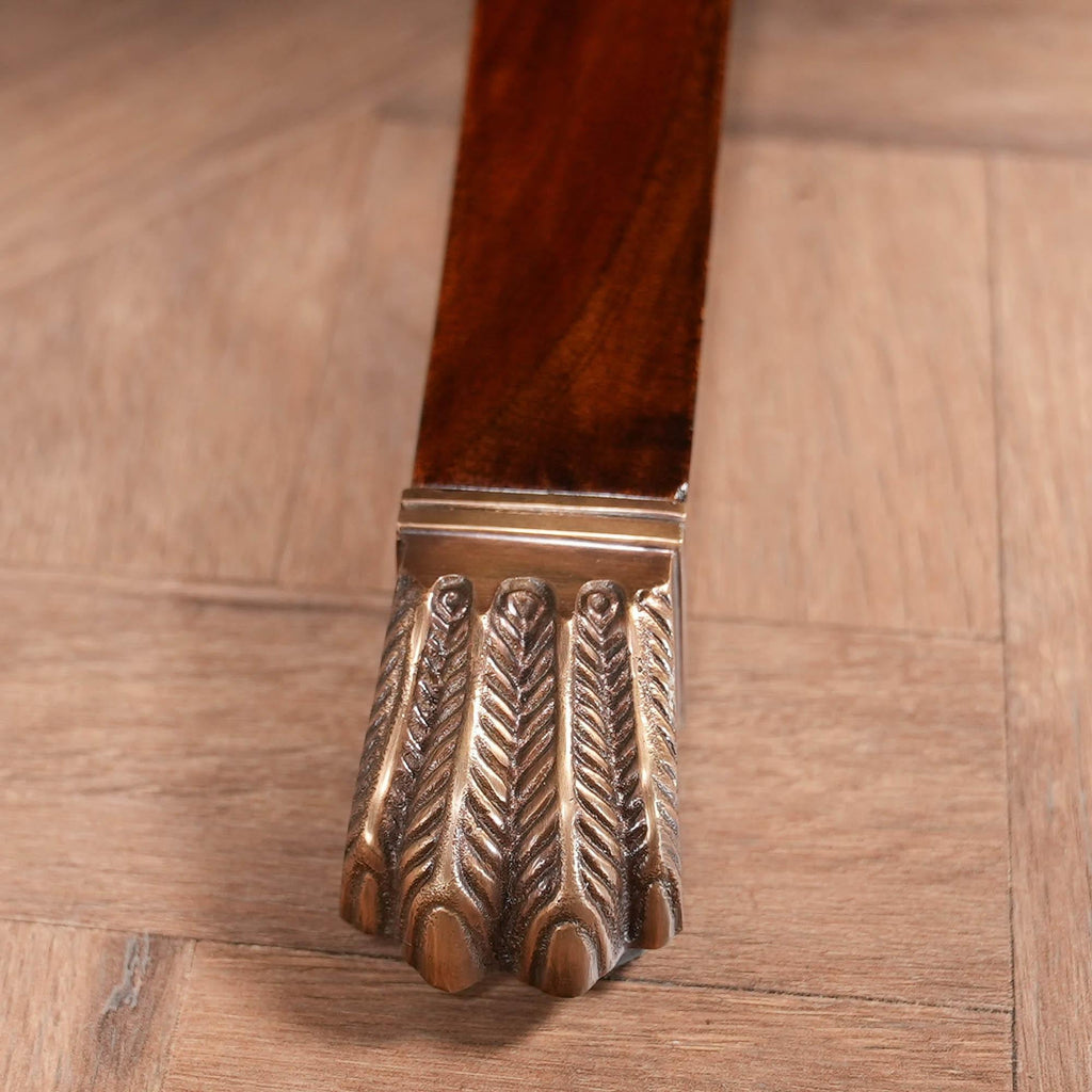 https://a.1stdibscdn.com/oval-cocktail-table-for-sale-picture-6/f_85472/f_352347021732113862589/DSC08149_master.jpg