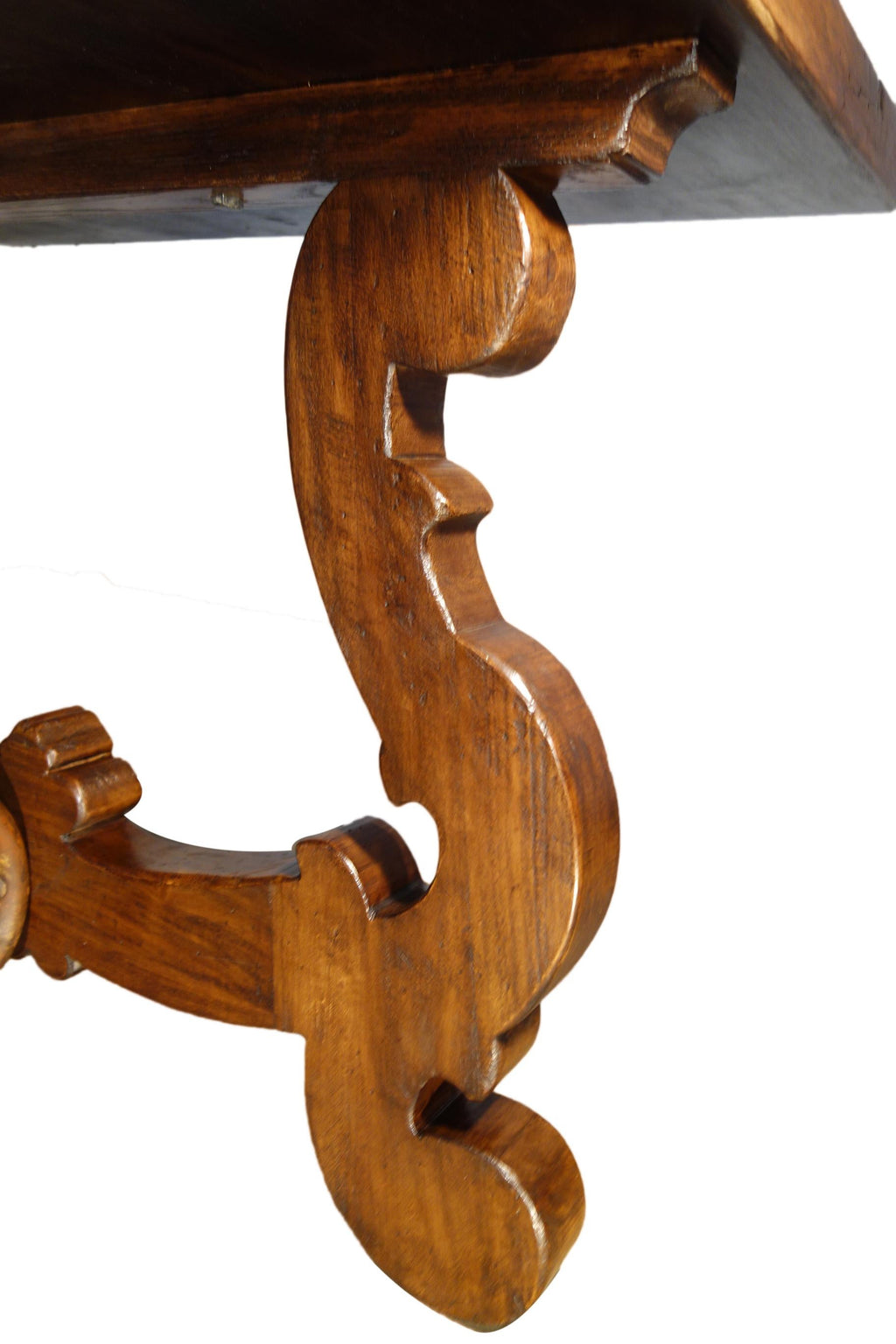 https://a.1stdibscdn.com/17th-century-refectory-style-old-walnut-lira-table-espresso-finish-custom-size-for-sale-picture-6/f_12292/f_295455621657662441751/DSC08334_master.JPG