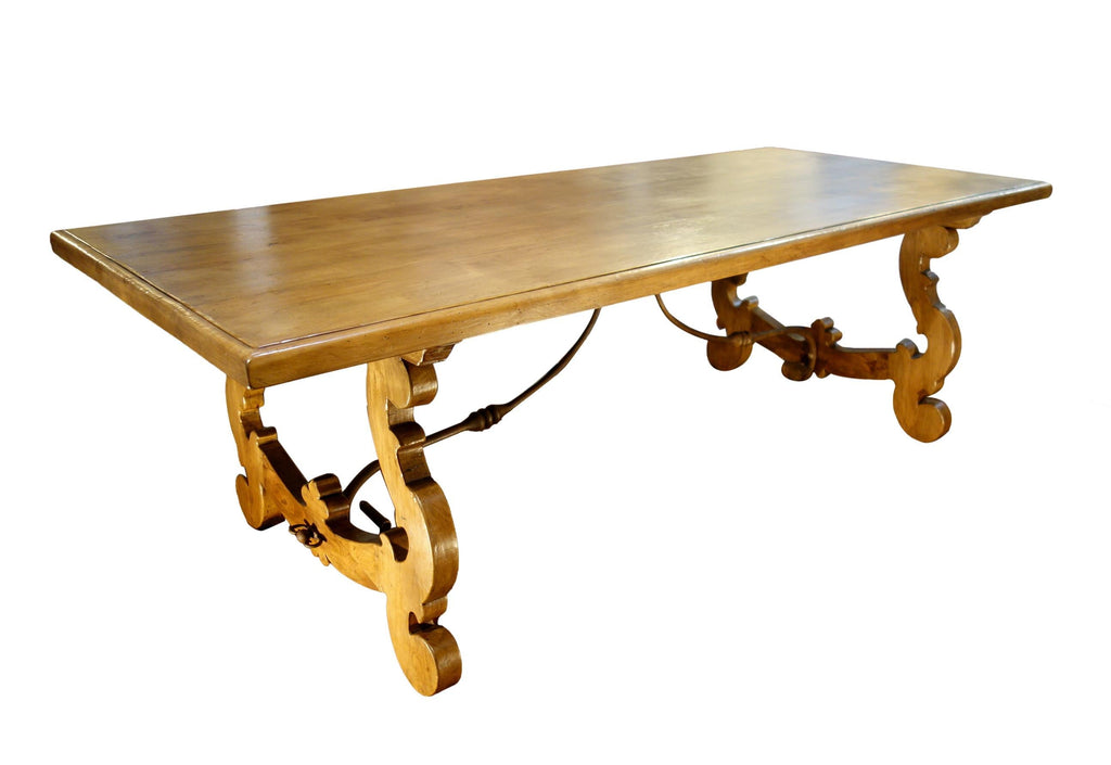 https://a.1stdibscdn.com/17th-c-style-italian-natural-old-walnut-refectory-dining-table-with-custom-sizes-for-sale-picture-9/f_12292/f_297354421658783097001/DSC08384_master.JPG