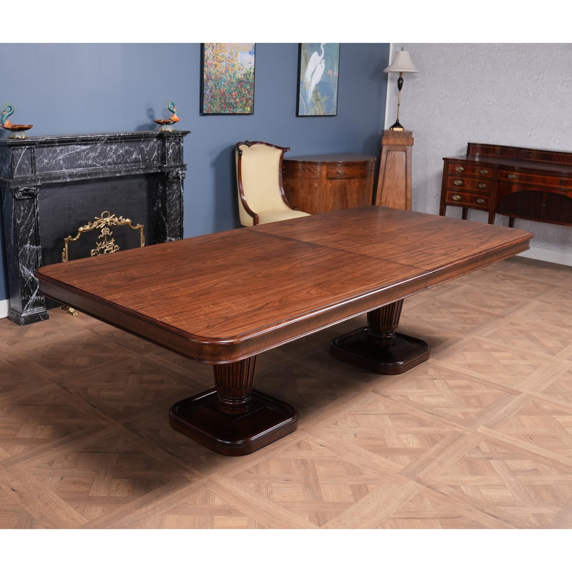 https://a.1stdibscdn.com/althorp-theodore-alexander-extension-dining-table-for-sale-picture-6/f_85472/f_490076721772204823820/DSC09549_master.jpg