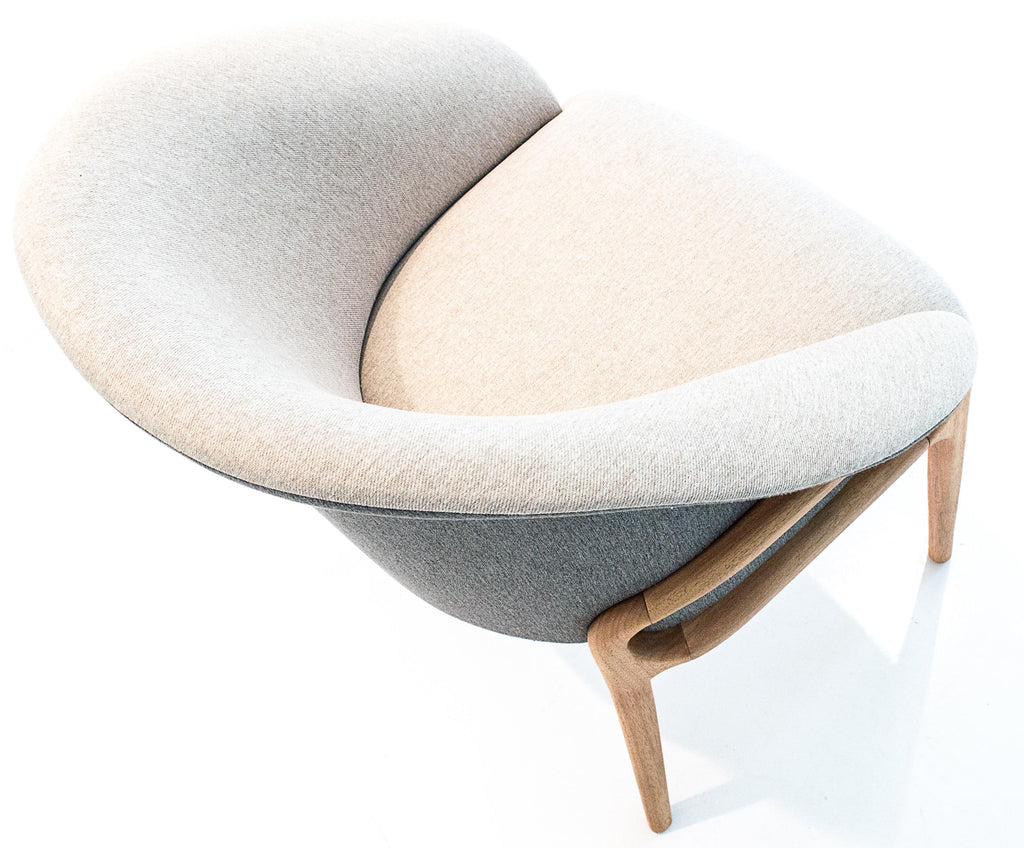 https://a.1stdibscdn.com/modern-organic-chair-in-solid-wood-upholstered-flexible-seating-for-sale-picture-5/f_35593/f_161814621568835483318/_DSC0971_Editar_master.jpg