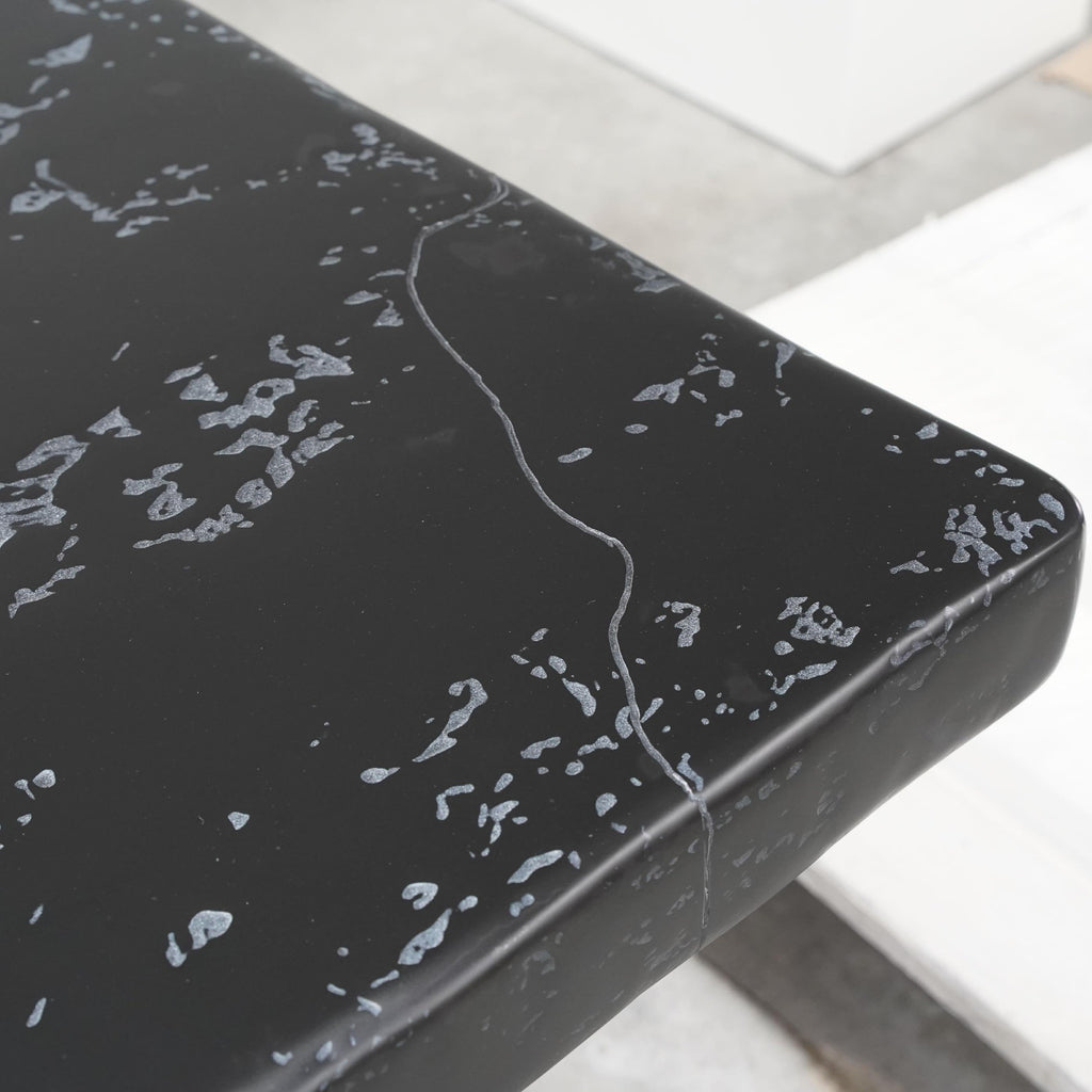 https://a.1stdibscdn.com/outdoor-dining-table-in-custom-resin-colors-for-sale-picture-8/f_27693/f_440372721742817182300/DSC09962_master.jpg