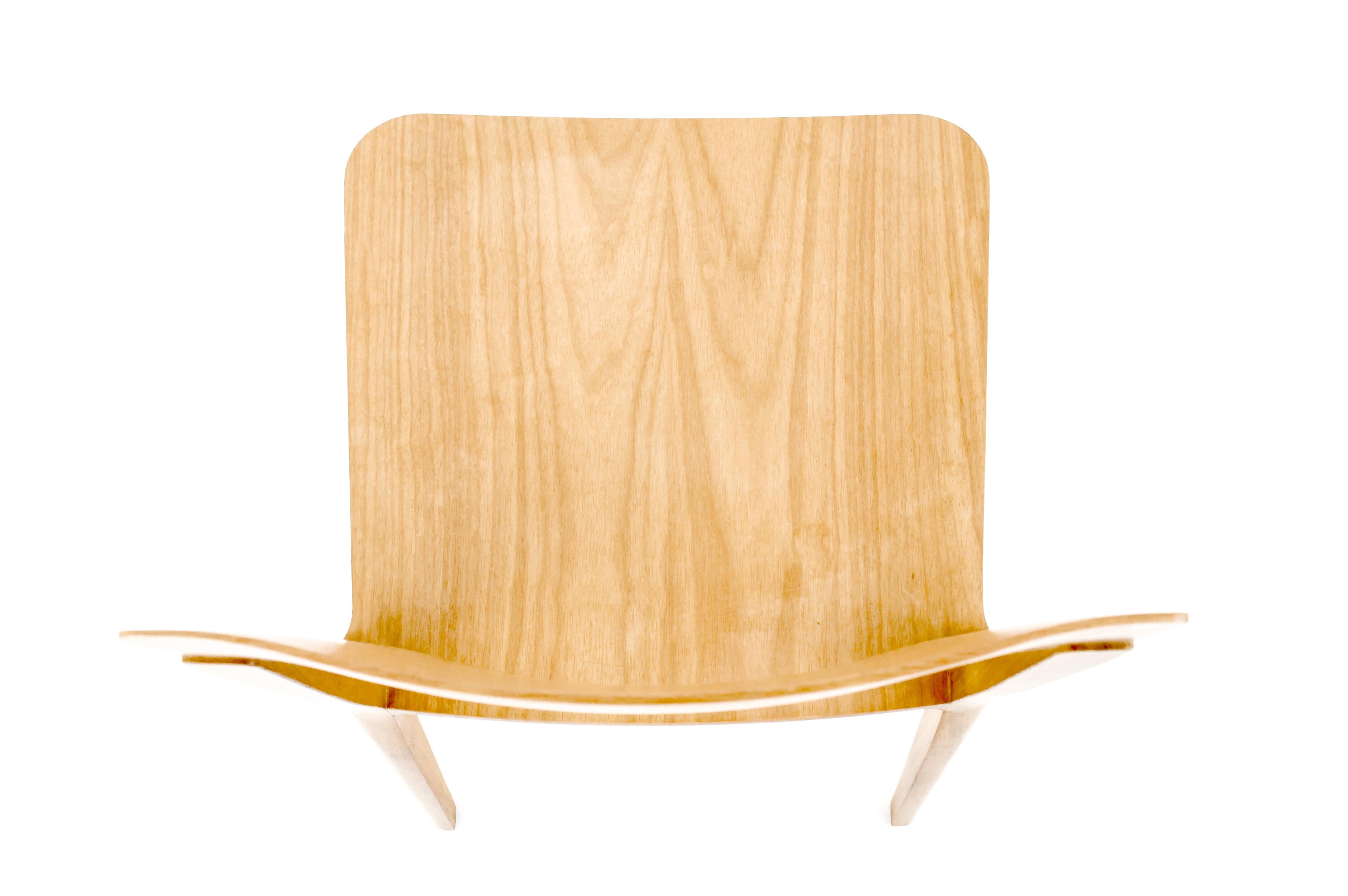 https://a.1stdibscdn.com/minimalist-chair-in-hardwood-without-arms-for-sale-picture-4/f_35593/f_132037611546635270143/_DSC1443_Editar_master.jpg