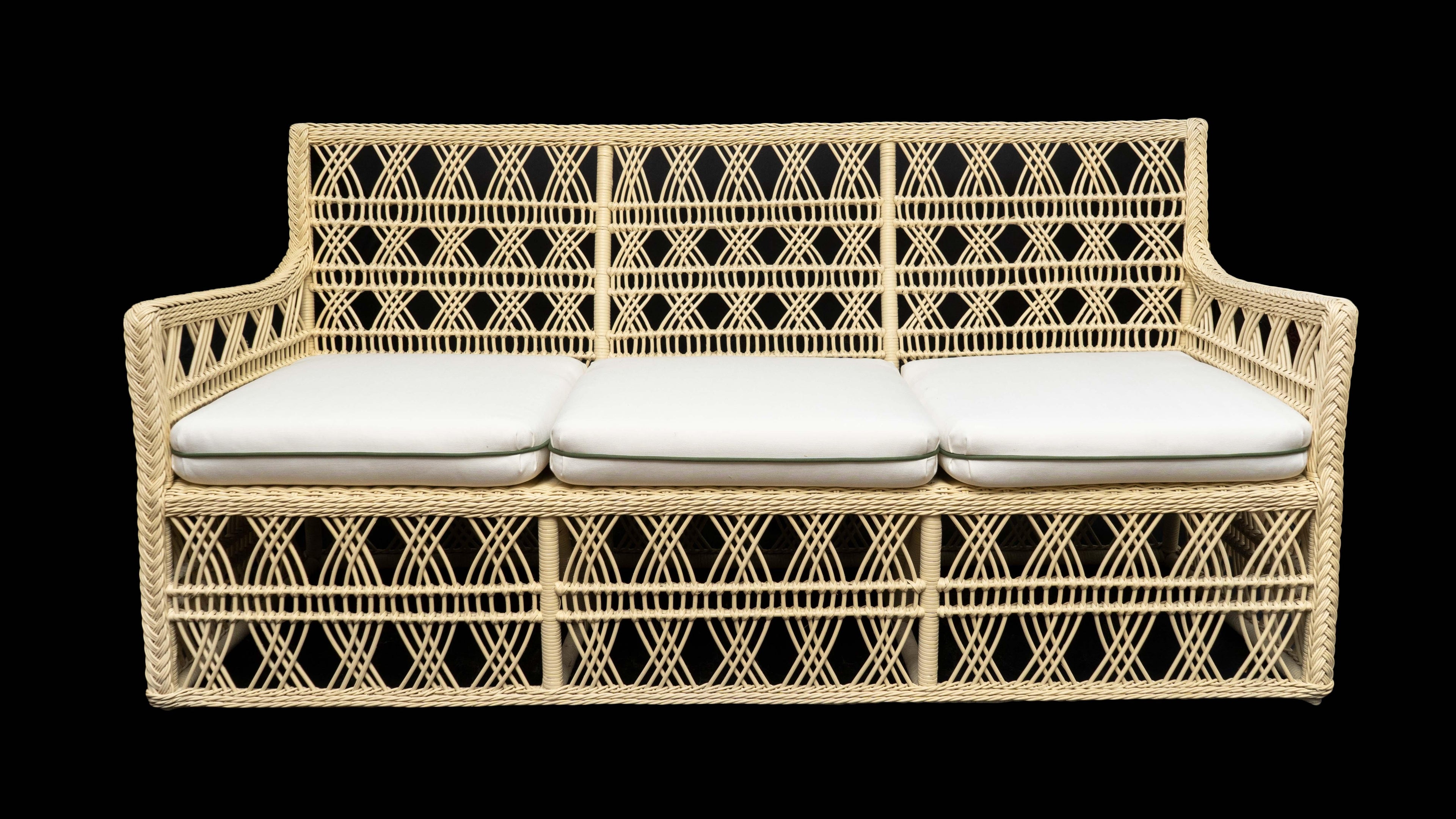 https://a.1stdibscdn.com/rattan-trellis-sofa-by-creel-and-gow-for-sale-picture-2/f_15312/f_401576921718228774816/_DSC2716_2_master.jpg