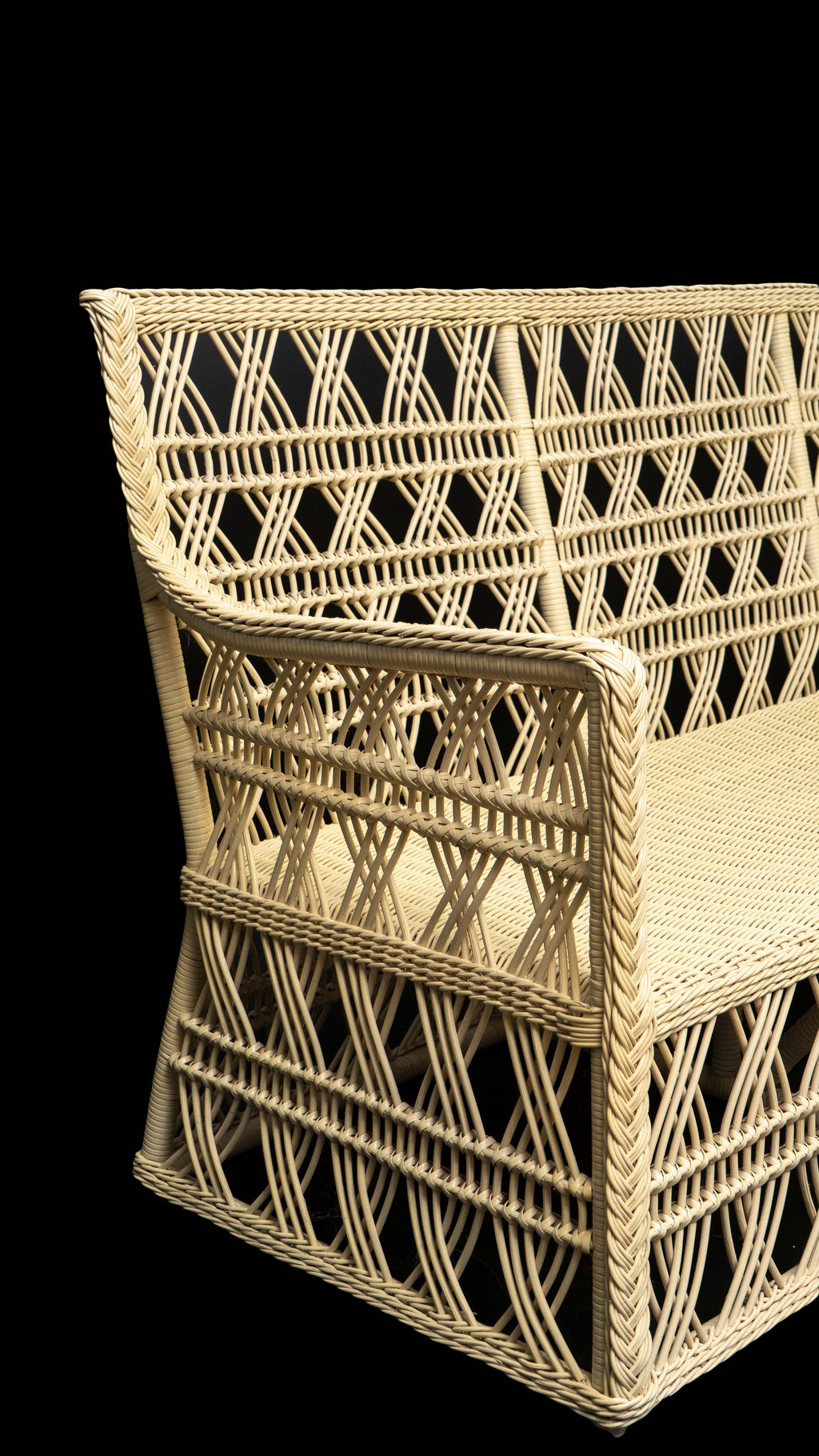 https://a.1stdibscdn.com/rattan-trellis-sofa-by-creel-and-gow-for-sale-picture-4/f_15312/f_401576921718228776848/_DSC2722_master.jpg