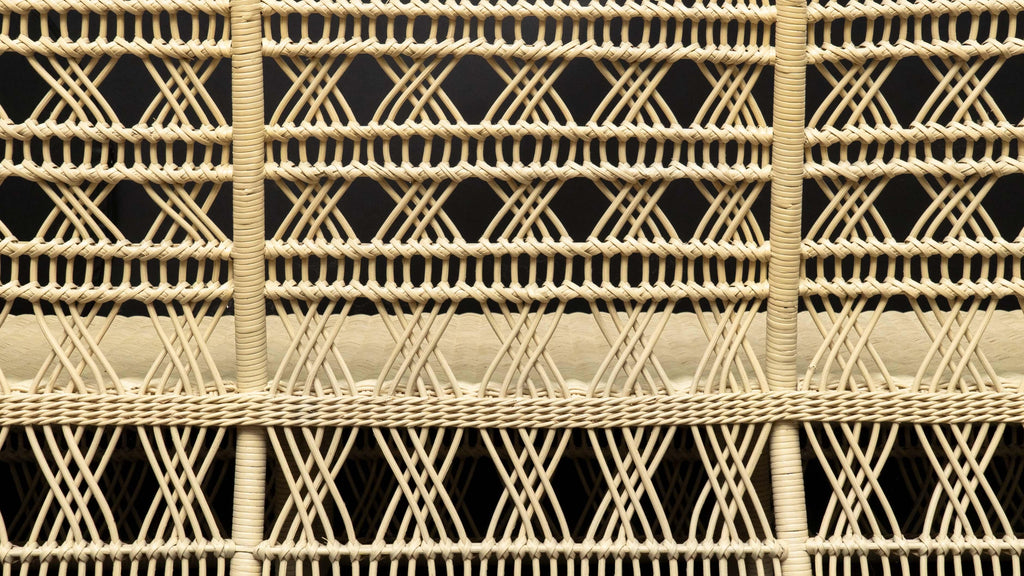 https://a.1stdibscdn.com/rattan-trellis-sofa-by-creel-and-gow-for-sale-picture-6/f_15312/f_401576921718228778737/_DSC2725_2_master.jpg