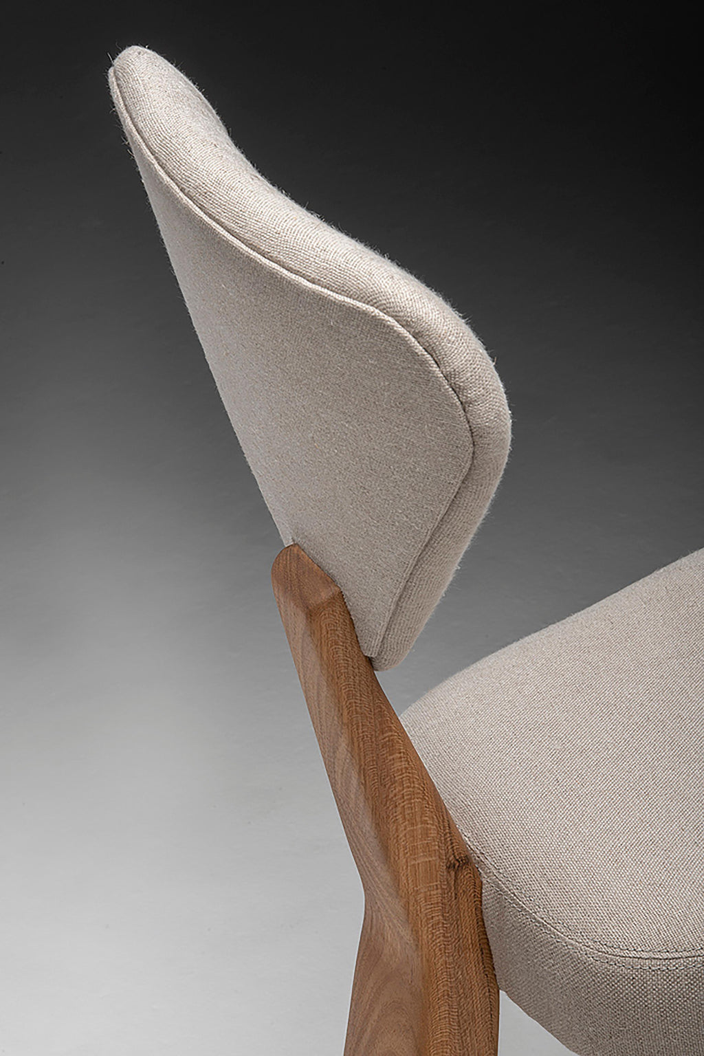 https://a.1stdibscdn.com/contemporary-dining-chair-in-solid-brazilian-walnut-wood-by-juliana-vasconcellos-for-sale-picture-14/f_39861/f_132919321571428318776/_DSC3689_master.jpg
