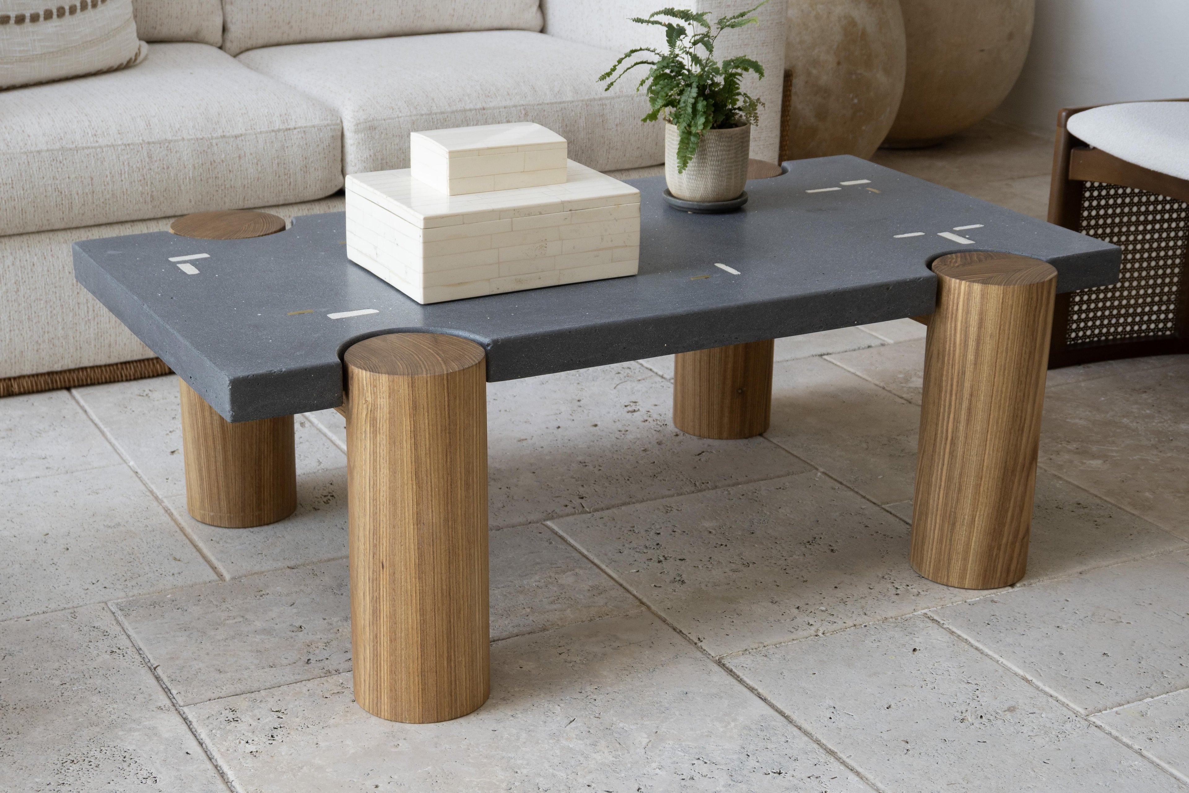 https://a.1stdibscdn.com/cacique-coffee-table-in-cast-concrete-with-bronze-inlays-and-solid-oak-legs-for-sale-picture-6/f_108882/f_491925621773324765508/_DSC4865_master.jpg