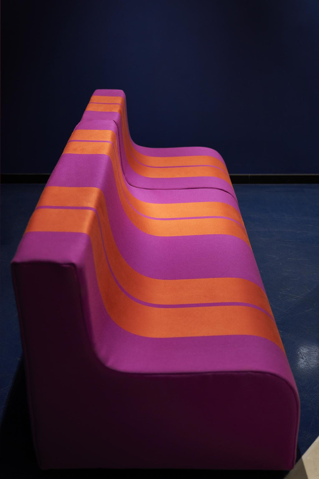 https://a.1stdibscdn.com/sofa-sofo-model-by-superstudio-for-poltronova-italy-for-sale-picture-5/f_21403/f_237172021620657368117/_DSC7274_master.jpg