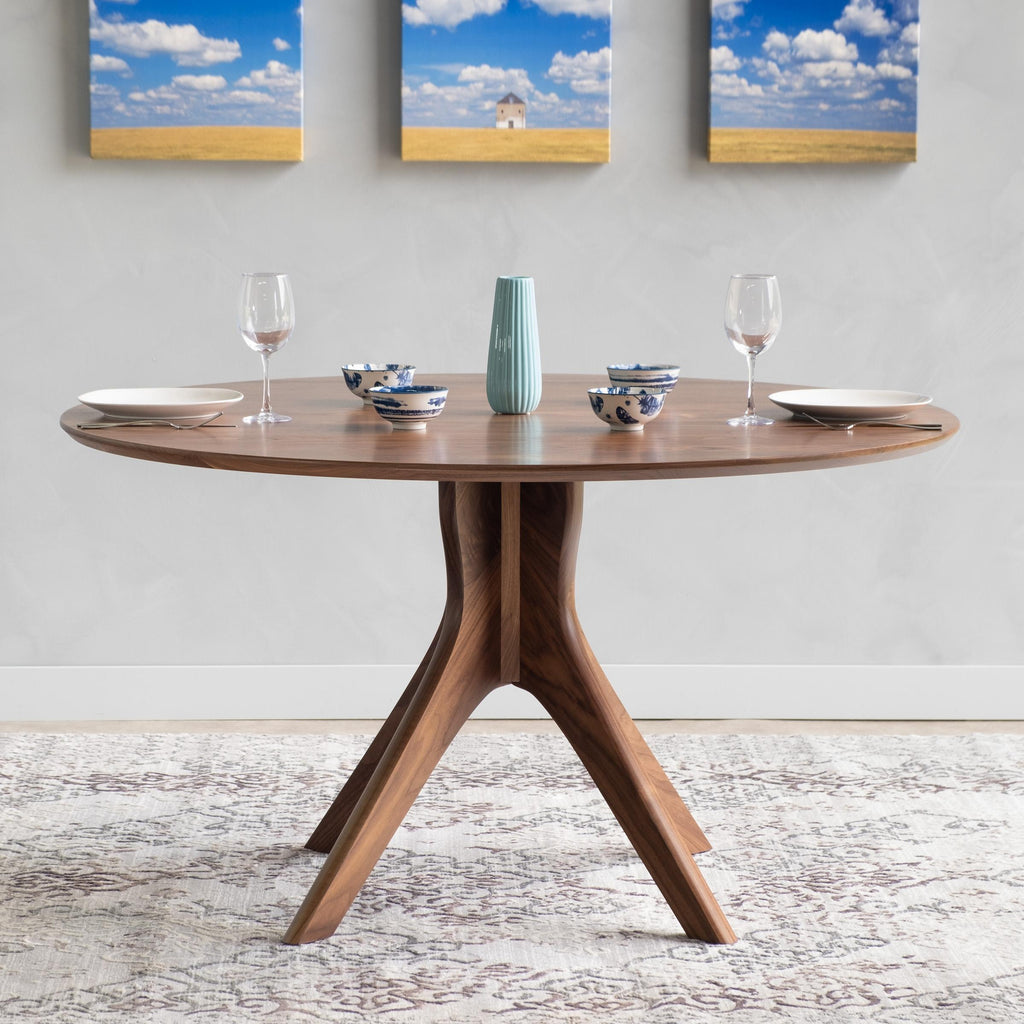 https://a.1stdibscdn.com/round-dining-table-42-with-pedestal-base-handmade-midcentury-style-walnut-for-sale-picture-2/f_97932/f_417340121727883845747/DSCF0006_2_1_1_master.jpg
