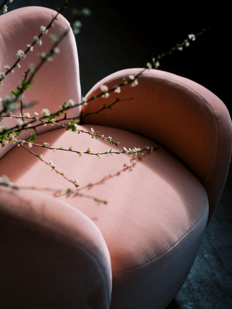 https://a.1stdibscdn.com/contemporary-conchula-armchair-set-of-2-swivel-italian-mohair-greenapple-for-sale-picture-3/f_53532/f_443119821743440064012/DSCF0932_master.jpg?width=768