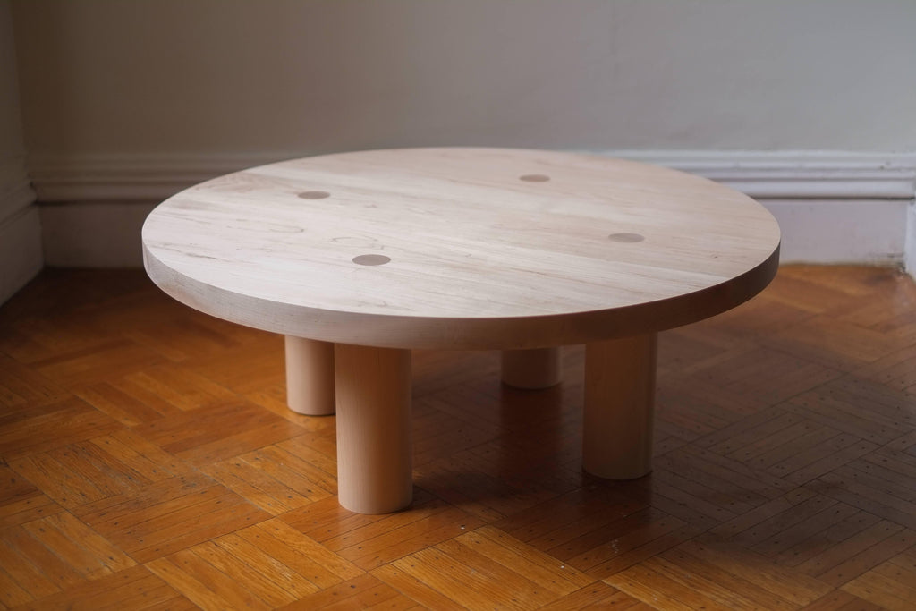 https://a.1stdibscdn.com/contemporary-wood-column-coffee-table-in-white-oak-by-fort-standard-for-sale-picture-2/archivesE/upload/f_36481/f_105331411524853646622/DSCF2513_master.jpg