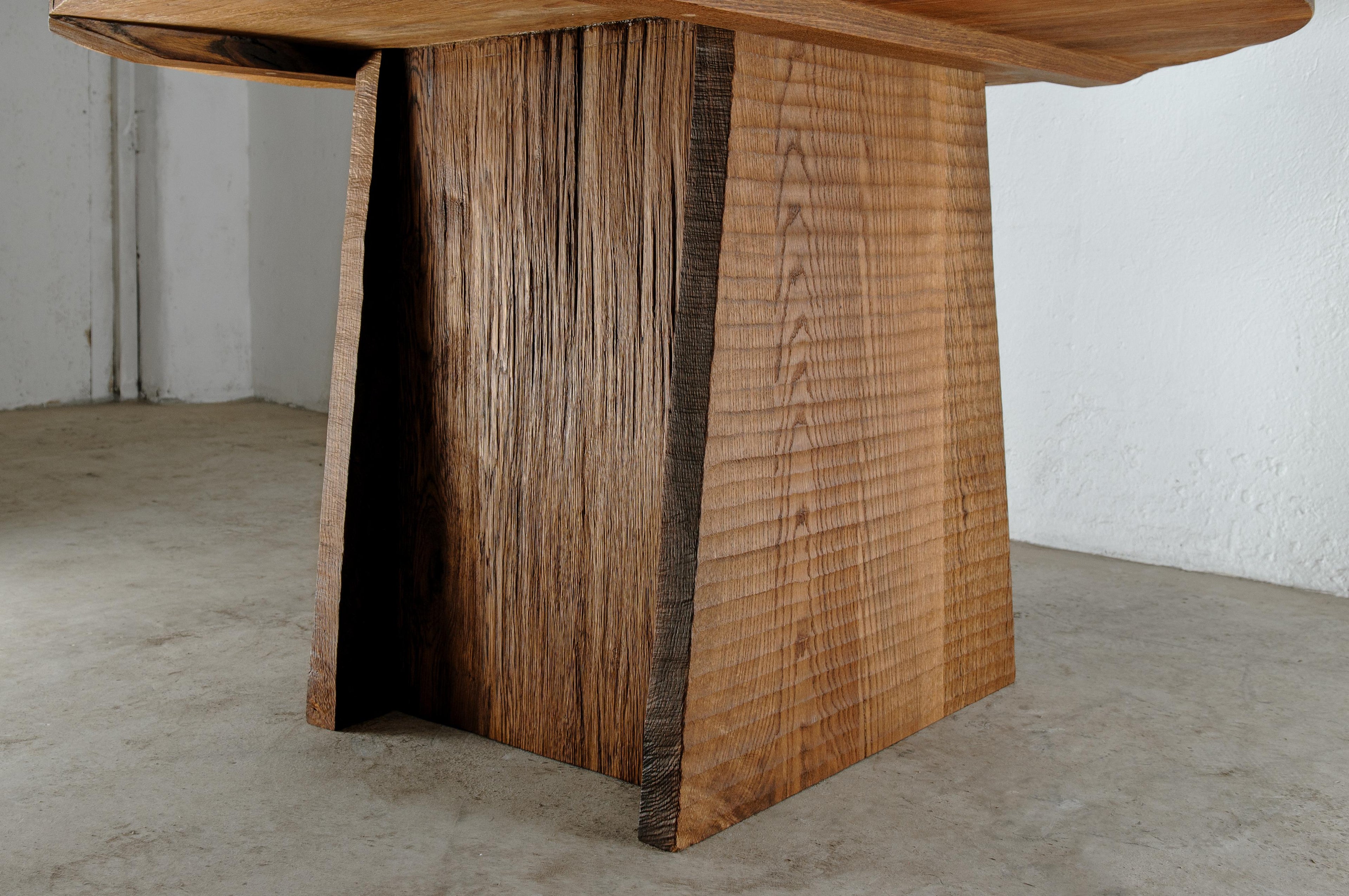 https://a.1stdibscdn.com/brutalist-center-table-n2-in-solid-oakwood-custom-size-for-sale-picture-3/f_31233/f_299396821660211062933/DSC_0002_master.jpg