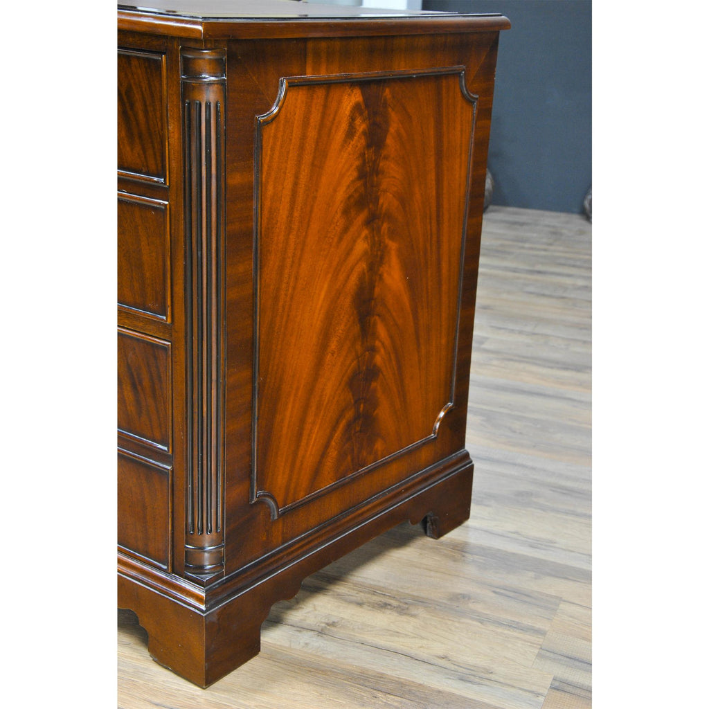 https://a.1stdibscdn.com/four-drawer-file-for-sale-picture-4/f_85472/f_362362521695149359445/DSC_0003_master.jpg