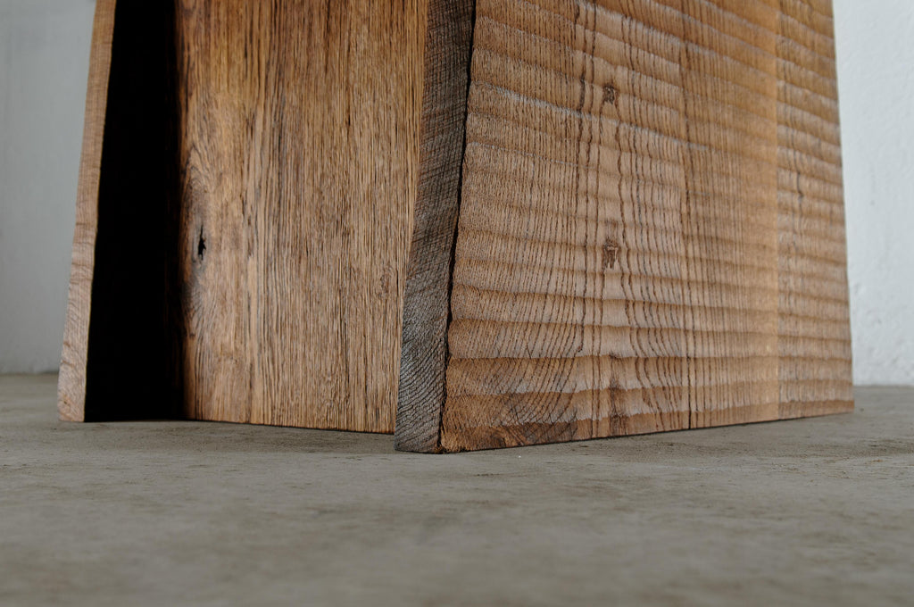https://a.1stdibscdn.com/brutalist-center-table-n2-in-solid-oakwood-custom-size-for-sale-picture-4/f_31233/f_299396821660211062604/DSC_0003_master.jpg