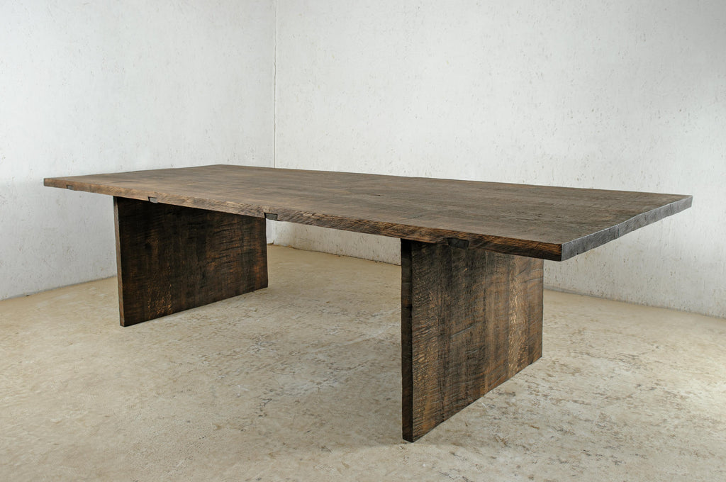 https://a.1stdibscdn.com/sculpted-dining-table-simple-dark-in-solid-oakwood-custom-size-m-for-sale-picture-4/f_31233/f_257806721634736137249/DSC_0003_master.jpg