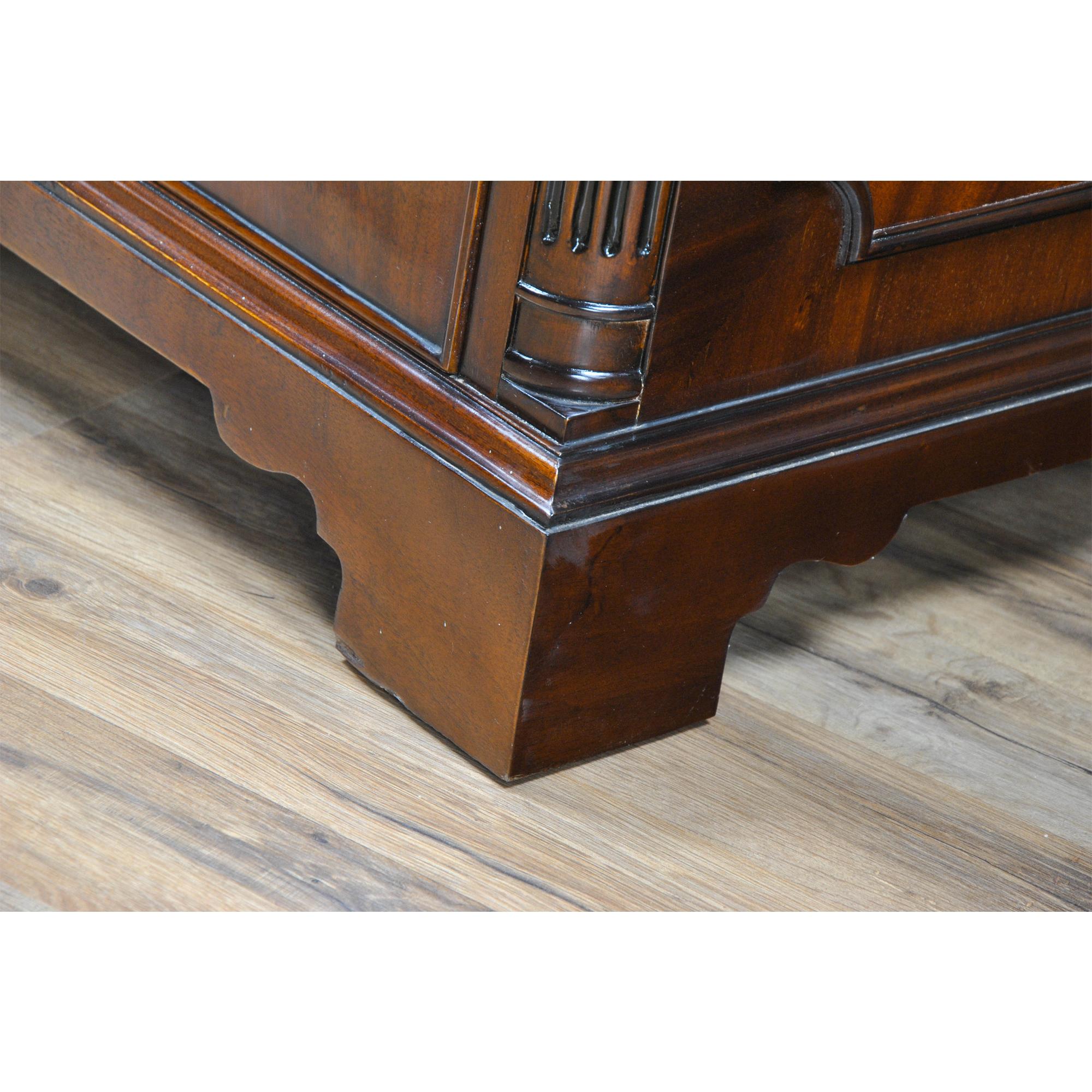 https://a.1stdibscdn.com/four-drawer-file-for-sale-picture-6/f_85472/f_362362521695149360168/DSC_0005_master.jpg