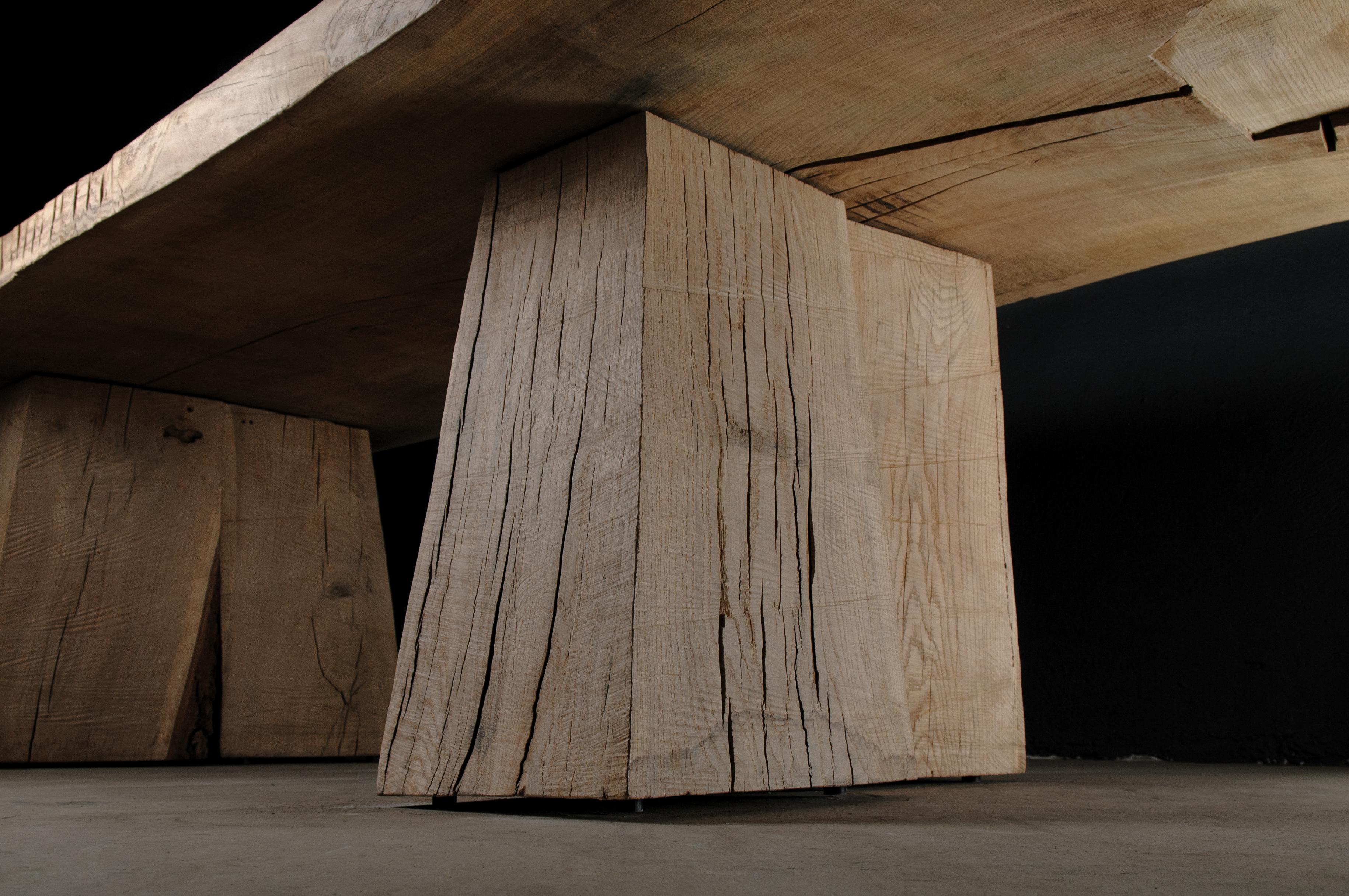 https://a.1stdibscdn.com/sculpted-massive-dining-table-v8-in-solid-oakwood-custom-size-for-sale-picture-6/f_31233/f_298323621659452602011/DSC_0005_master.jpg