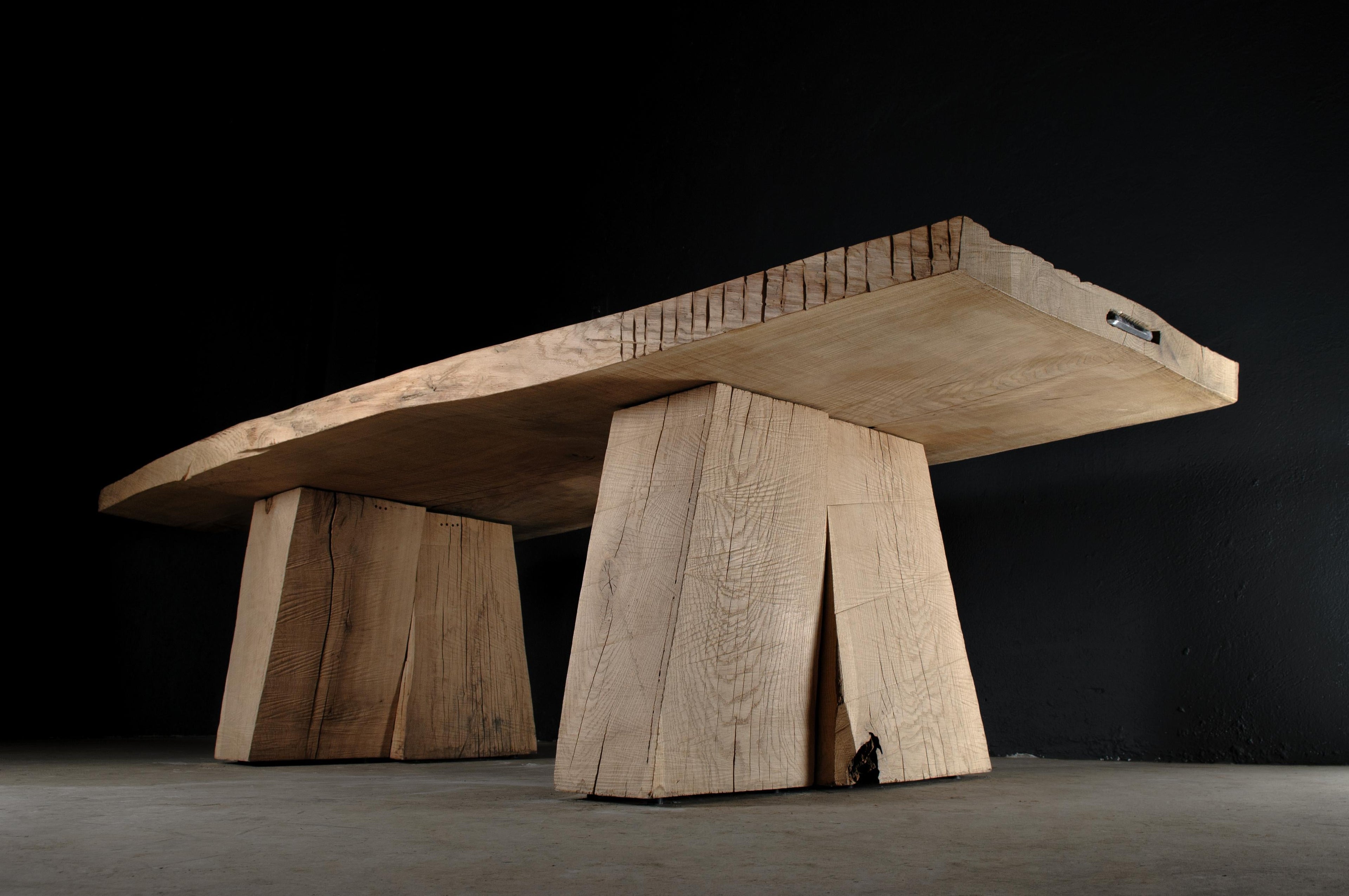 https://a.1stdibscdn.com/sculpted-massive-dining-table-v8-in-solid-oakwood-custom-size-for-sale-picture-9/f_31233/f_298323621659452604789/DSC_0008_master.jpg