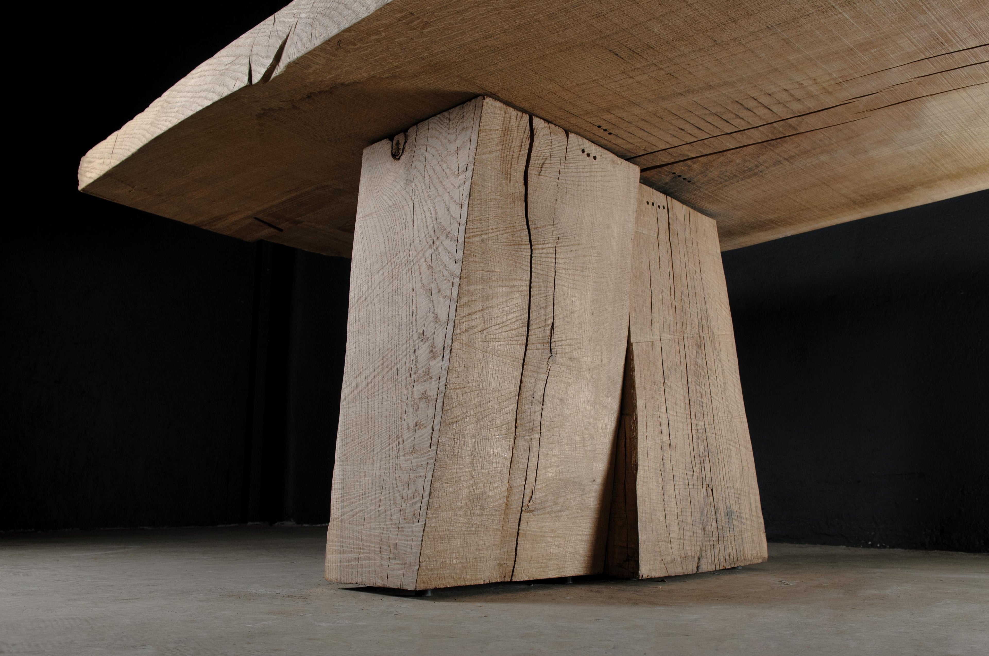 https://a.1stdibscdn.com/sculpted-massive-dining-table-v8-in-solid-oakwood-custom-size-for-sale-picture-14/f_31233/f_298323621659452607336/DSC_0013_master.jpg