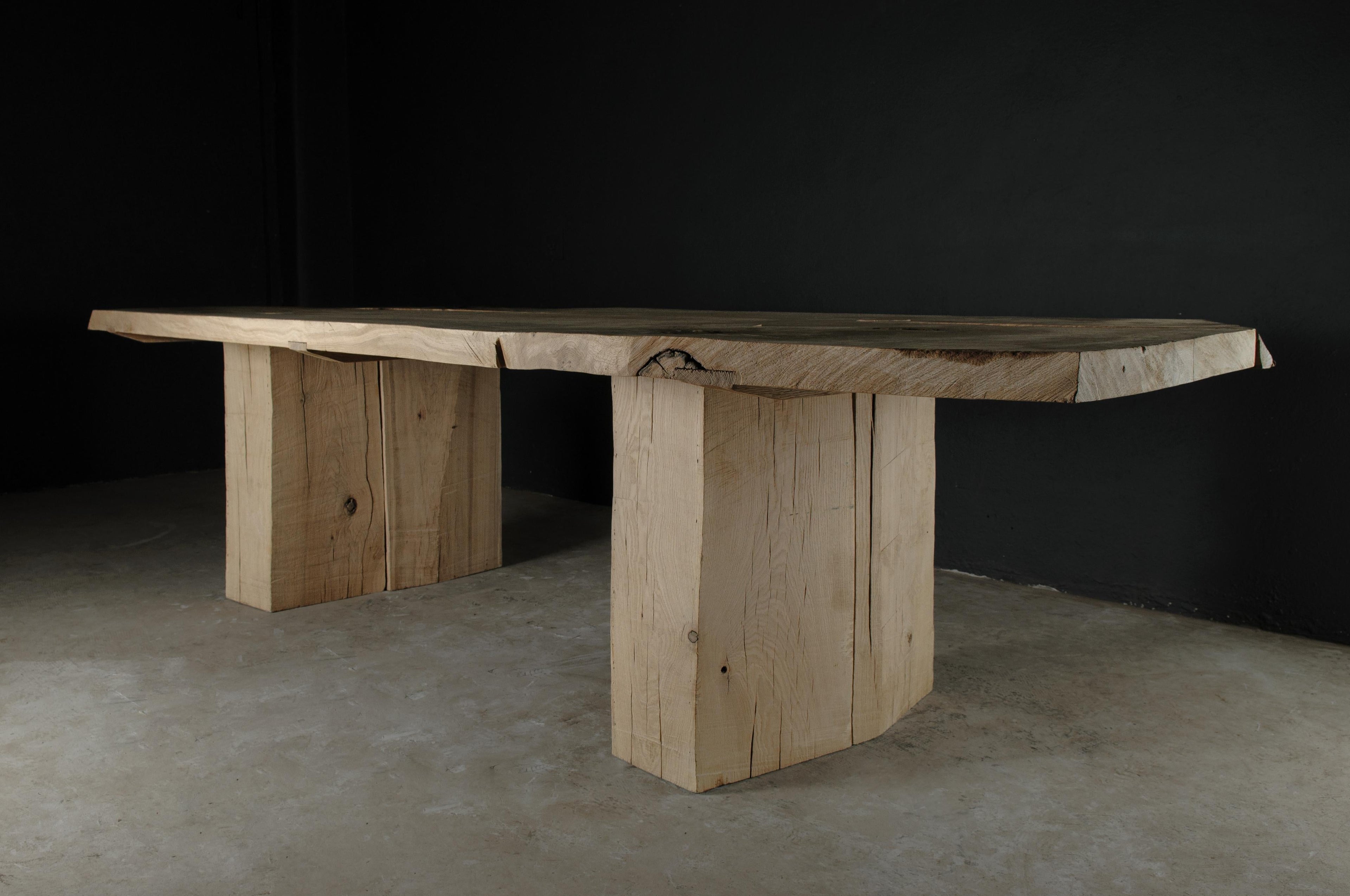 https://a.1stdibscdn.com/sculpted-massive-dining-table-v10-in-solid-oakwood-in-stock-for-sale-picture-9/f_31233/f_312498321668089387760/DSC_0014_master.jpg
