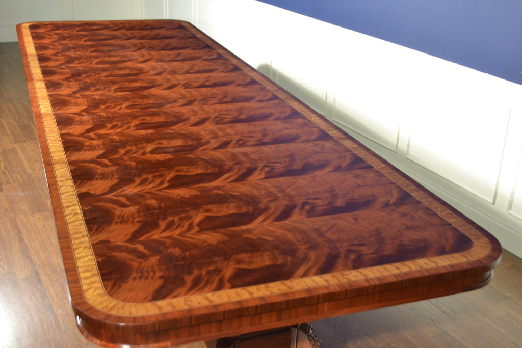 https://a.1stdibscdn.com/large-mahogany-regency-style-banquet-table-by-leighton-hall-for-sale-picture-4/f_44162/f_135373121549133169826/DSC_0051_master.jpg