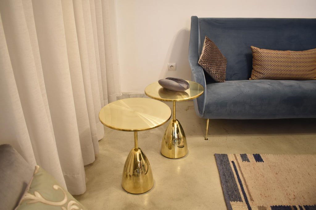 https://a.1stdibscdn.com/pair-of-or-ora-handcrafted-brass-side-tables-by-jonathan-amar-studio-for-sale-picture-16/f_26823/f_95039111745925543573/DSC_0057_master.JPG