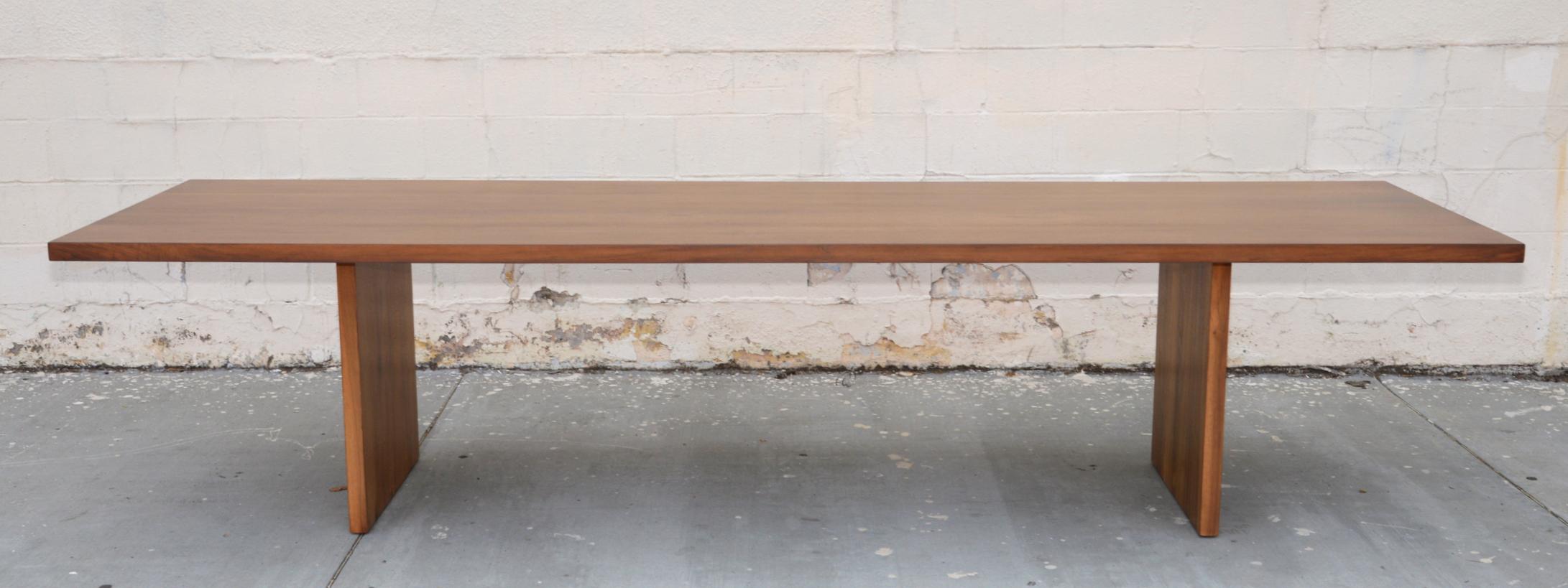 https://a.1stdibscdn.com/custom-walnut-dining-table-for-sale-picture-3/f_8065/f_138400411551369501039/DSC_0081_BBM2_5_master.jpg