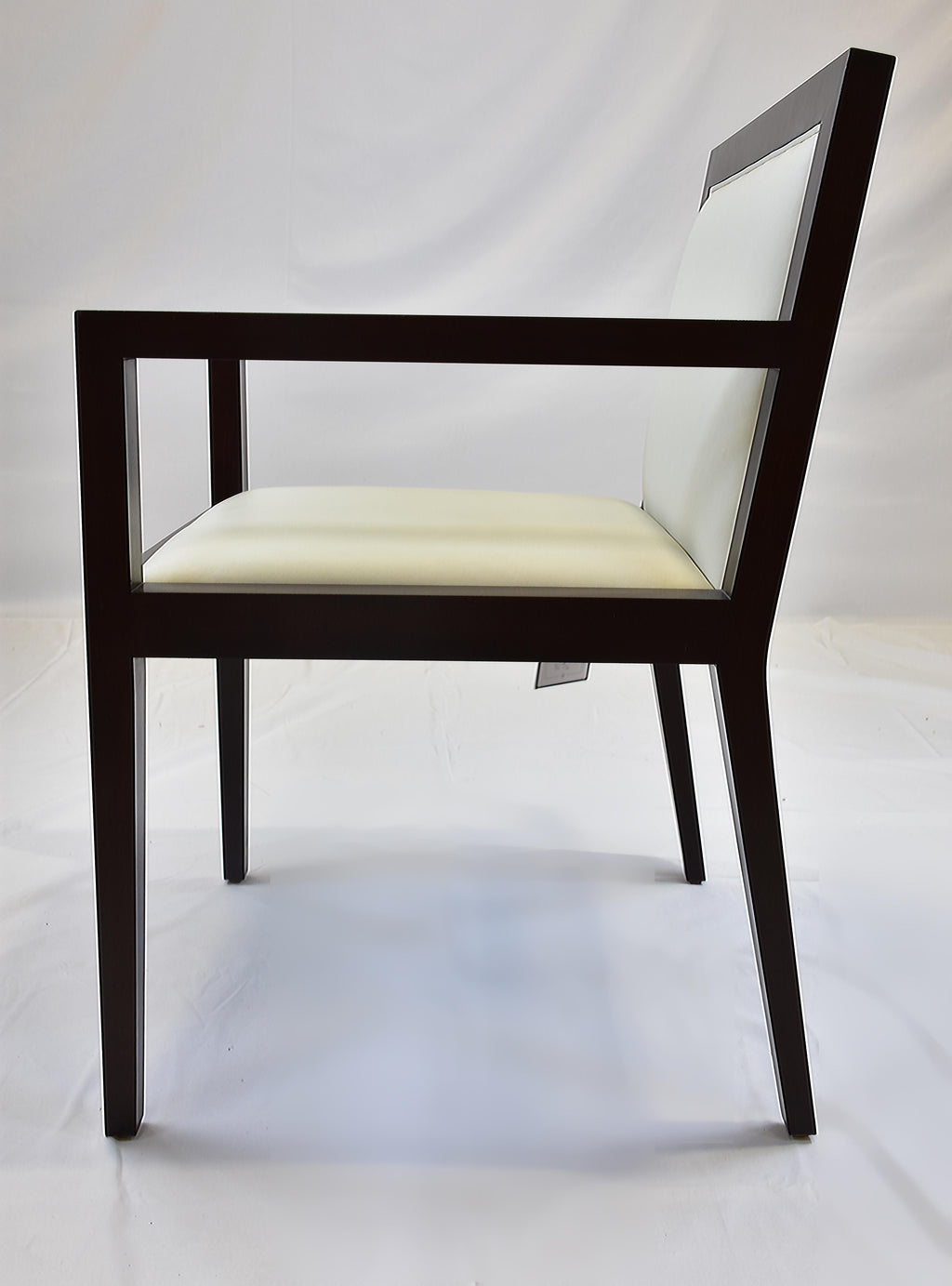 https://a.1stdibscdn.com/le-jeunes-upholstery-slj1-dining-arm-chair-showroom-model-for-sale-picture-8/f_19743/f_384669521708727649980/DSC_0088_master.JPG