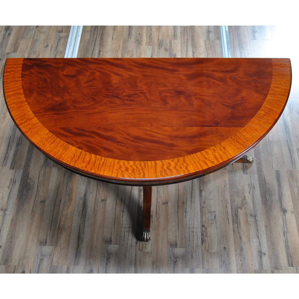 https://a.1stdibscdn.com/round-dining-table-60-115-inch-for-sale-picture-11/f_85472/f_350137521688049118147/DSC_0093_master.jpg