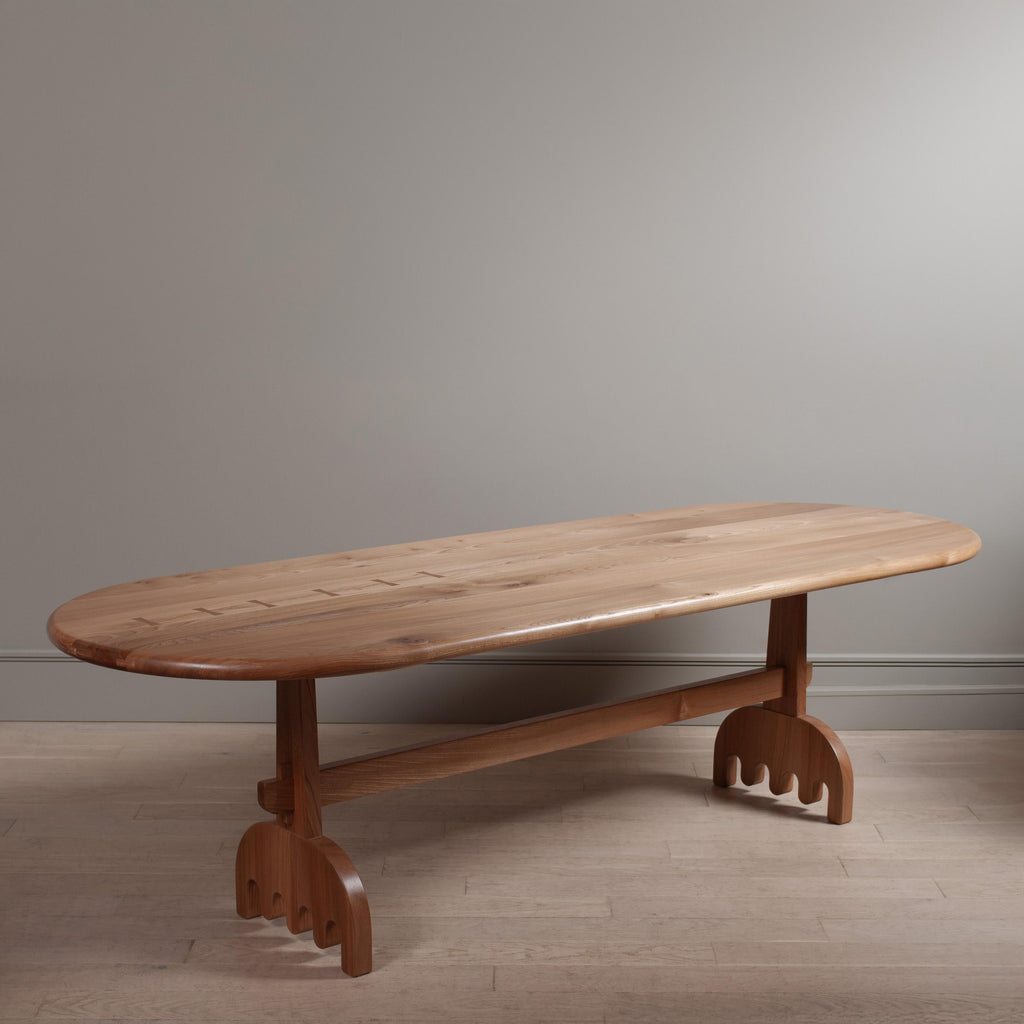https://a.1stdibscdn.com/large-elm-dining-table-for-sale-picture-4/f_12322/f_421505721730646284282/DSC_0101_master.jpg
