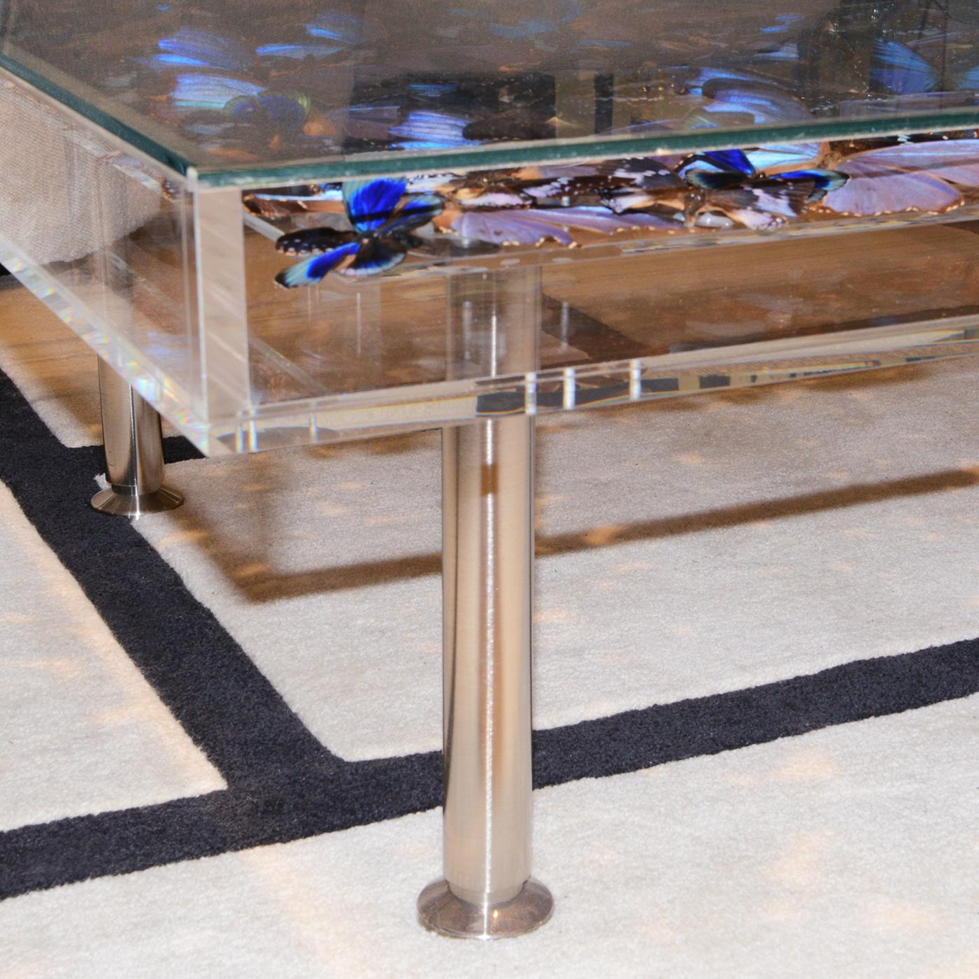 https://a.1stdibscdn.com/blue-butterflies-coffee-table-for-sale-picture-4/f_14282/f_323704021674483401296/DSC_0134_master.JPG