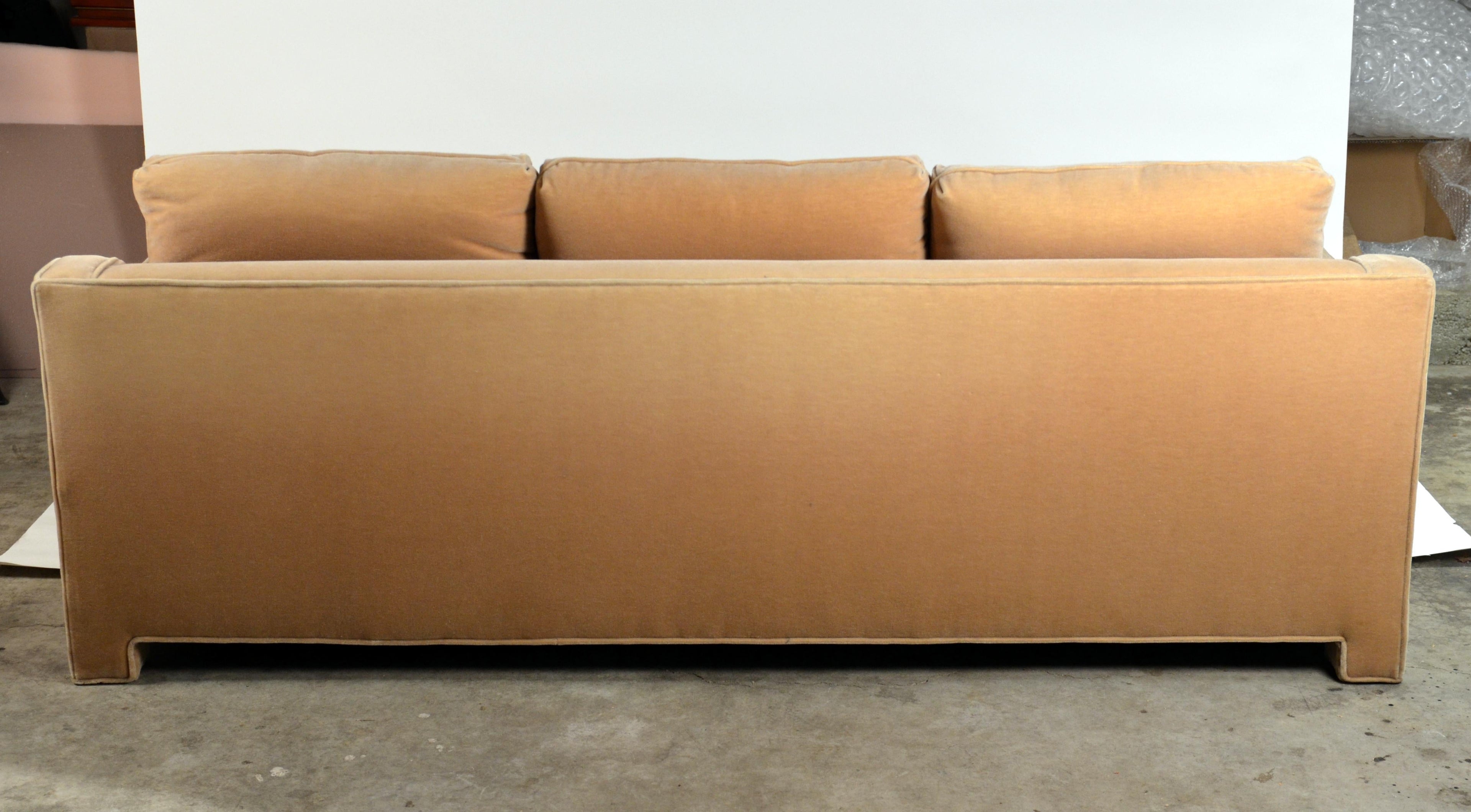 https://a.1stdibscdn.com/impeccable-mohair-designer-sofa-in-the-style-of-jean-michel-frank-for-sale-picture-8/f_8184/1551821076746/DSC_0154_master.JPG