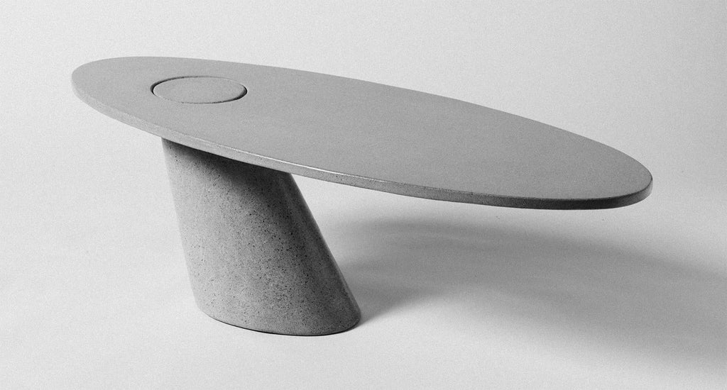 https://a.1stdibscdn.com/james-de-wulf-concrete-leaning-coffee-table-for-sale-picture-2/f_12242/f_204267821598997138549/DSC_0186_master.jpg