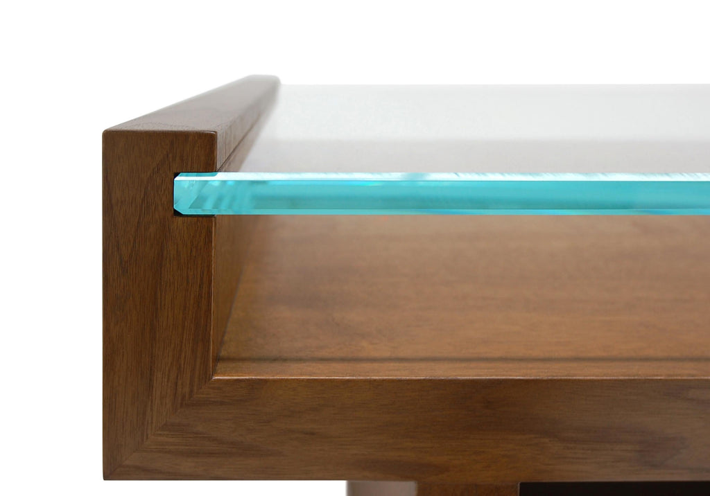 https://a.1stdibscdn.com/hinge-coffee-table-walnut-with-glass-top-custom-for-sale-picture-2/f_31463/f_395033821714489067897/DSC_0206PO_3668_HINGE_TABLE_RETOUCHED_master.jpg