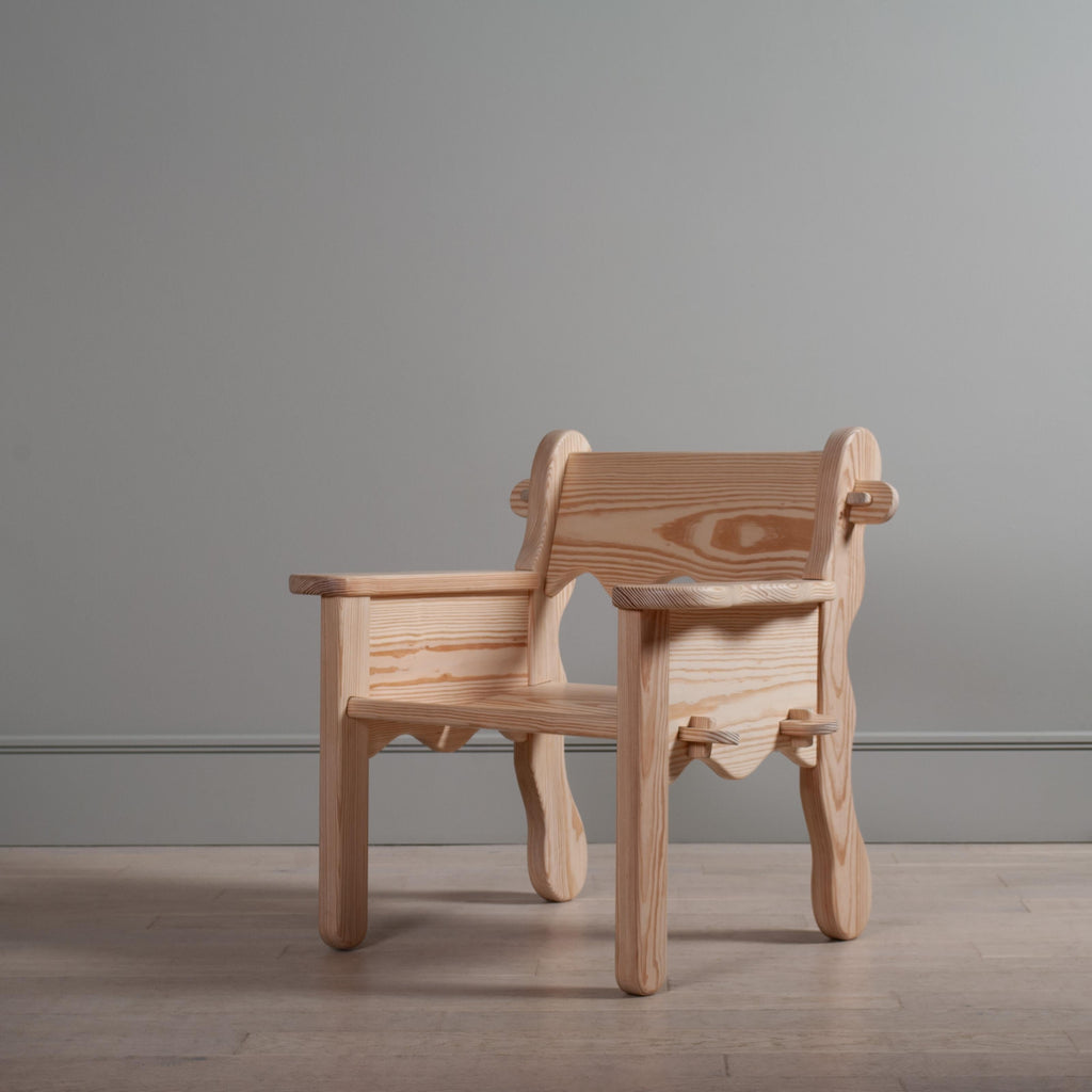 https://a.1stdibscdn.com/handcrafted-lounge-chair-for-sale-picture-2/f_12322/f_421510521730650996910/DSC_0209_master.jpg