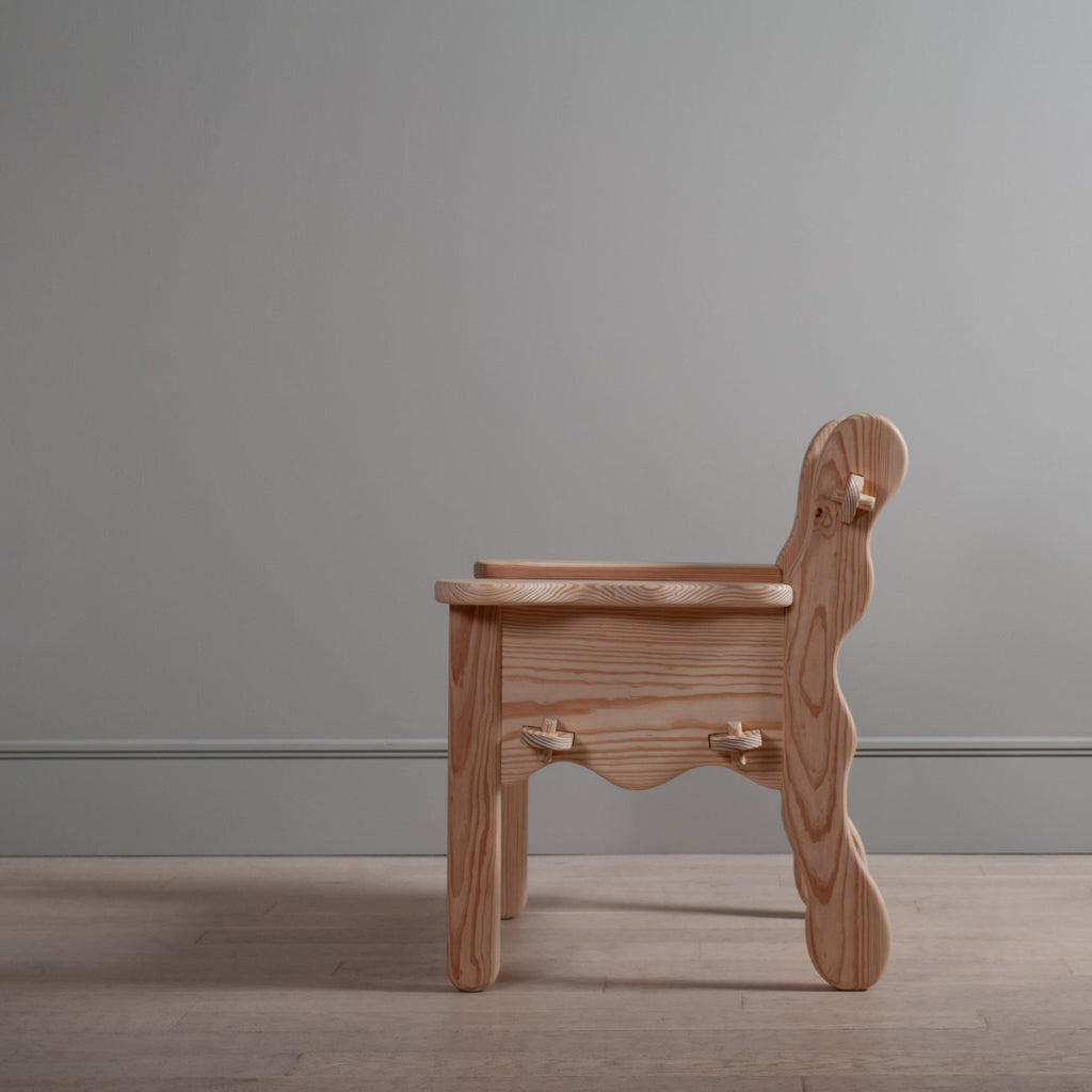 https://a.1stdibscdn.com/handcrafted-lounge-chair-for-sale-picture-4/f_12322/f_421510521730650996860/DSC_0211_master.jpg