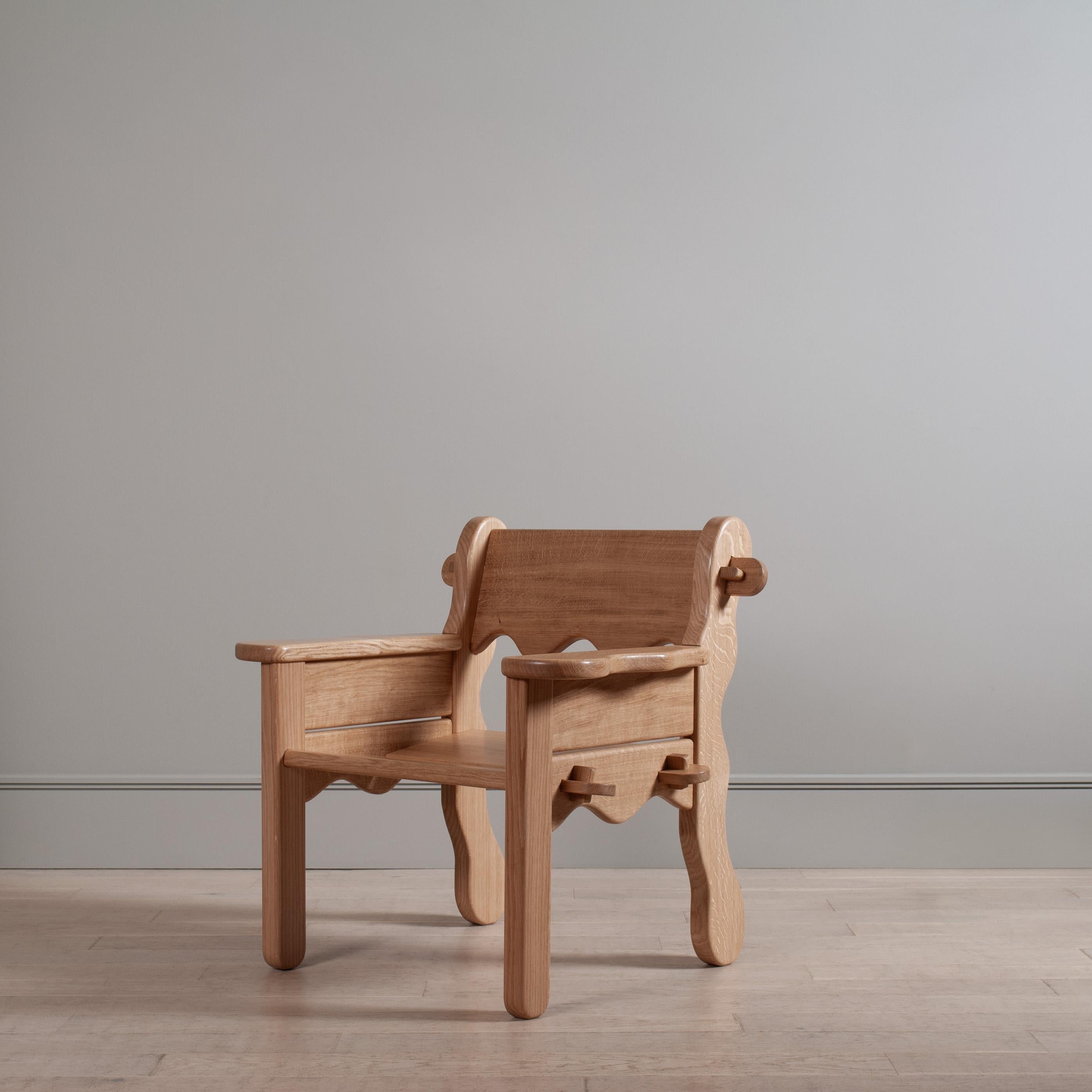 https://a.1stdibscdn.com/handcrafted-oak-lounge-chair-for-sale-picture-4/f_12322/f_435728721739208935807/DSC_0241_master.jpg