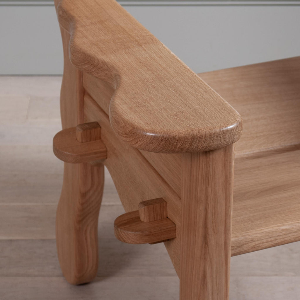 https://a.1stdibscdn.com/handcrafted-oak-lounge-chair-for-sale-picture-9/f_12322/f_435728721739208937572/DSC_0256_master.jpg