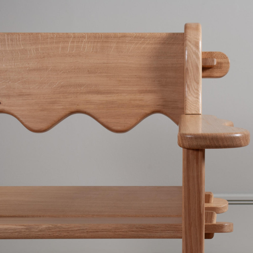 https://a.1stdibscdn.com/handcrafted-oak-lounge-chair-for-sale-picture-3/f_12322/f_435728721739208935539/DSC_0267_master.jpg