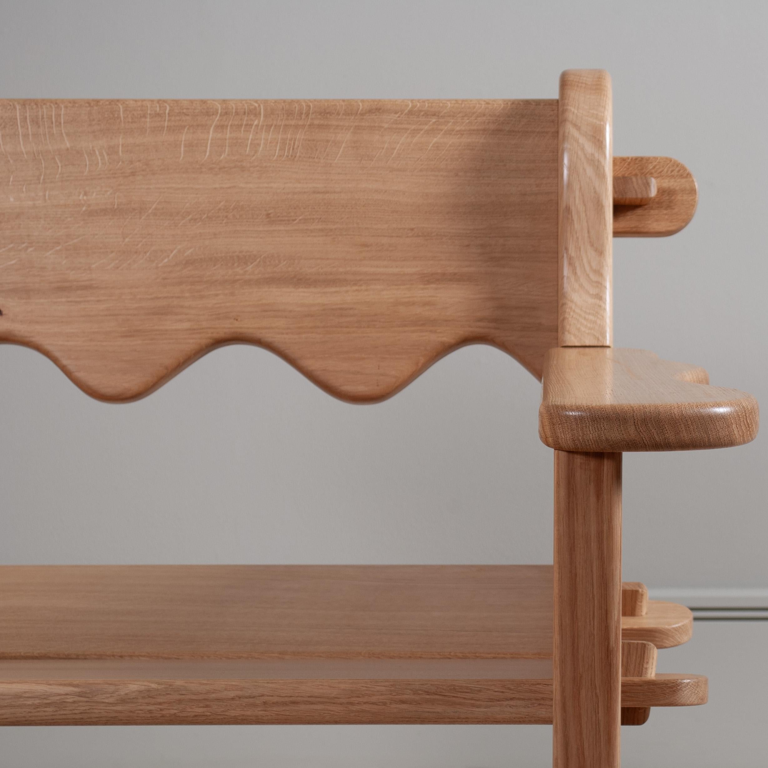 https://a.1stdibscdn.com/handcrafted-oak-lounge-chair-for-sale-picture-3/f_12322/f_435728721739208935539/DSC_0267_master.jpg
