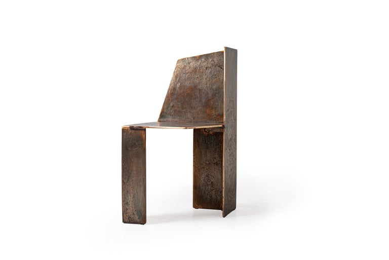 https://a.1stdibscdn.com/contemporary-bronze-metal-sculptural-cadrega-chair-made-in-italy-by-hessentia-for-sale-picture-2/f_57252/f_466312021757666859236/DSC_0297_1_master.jpg?width=768