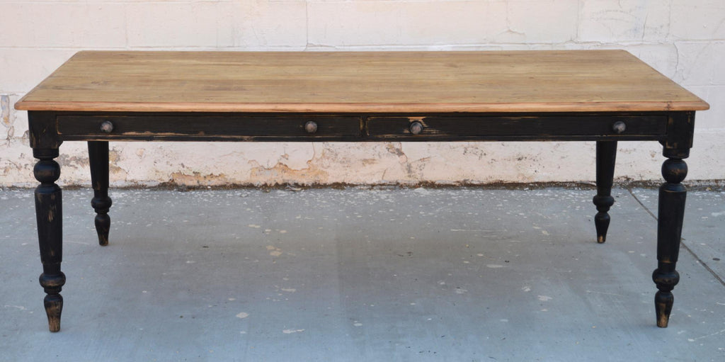 https://a.1stdibscdn.com/rustic-farmhouse-table-made-from-reclaimed-pine-for-sale-picture-3/f_8065/f_135994021549630736004/DSC_0339_T52_3_master.jpg